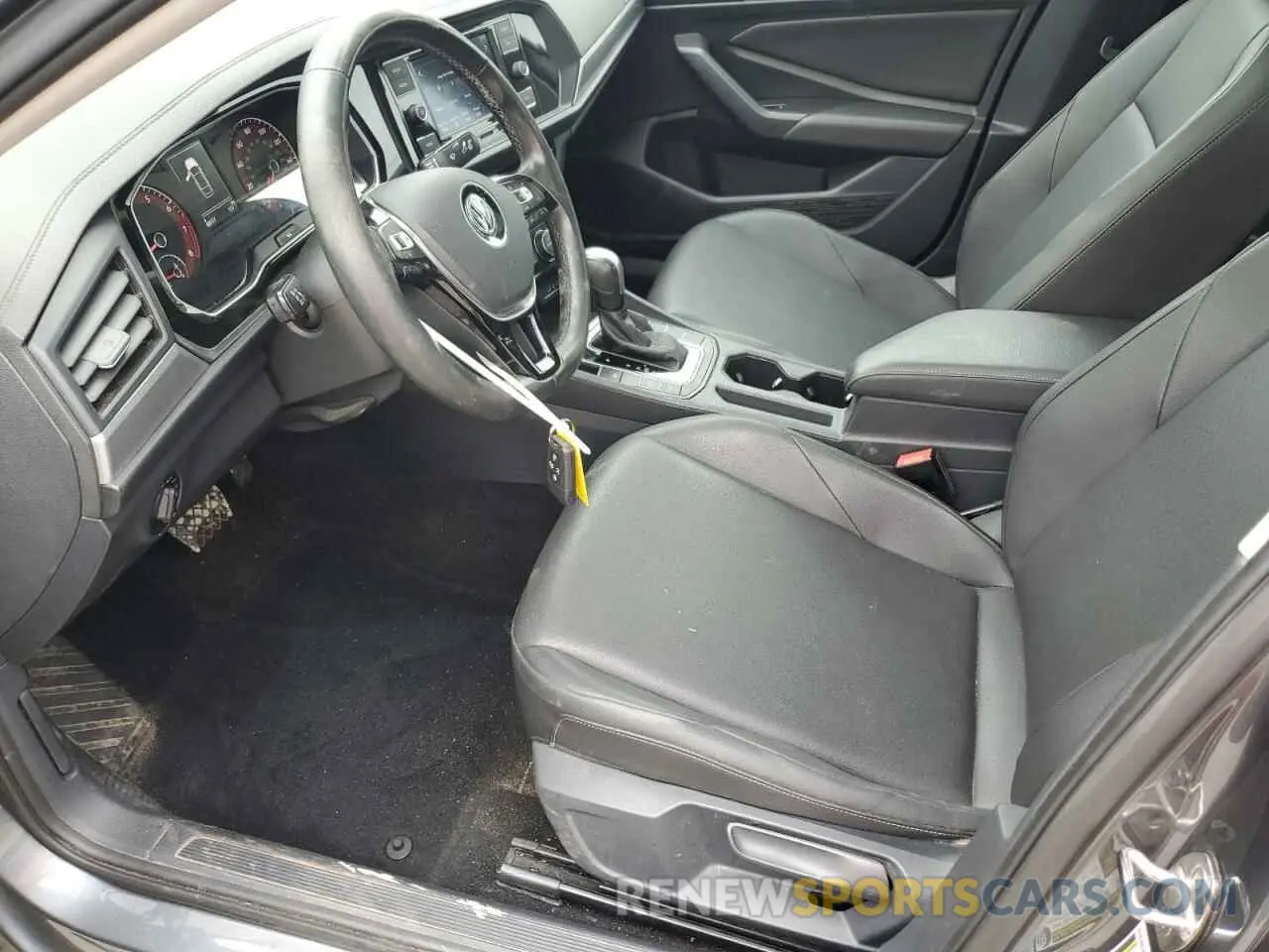 7 Photograph of a damaged car 3VWC57BU4LM085690 VOLKSWAGEN JETTA 2020