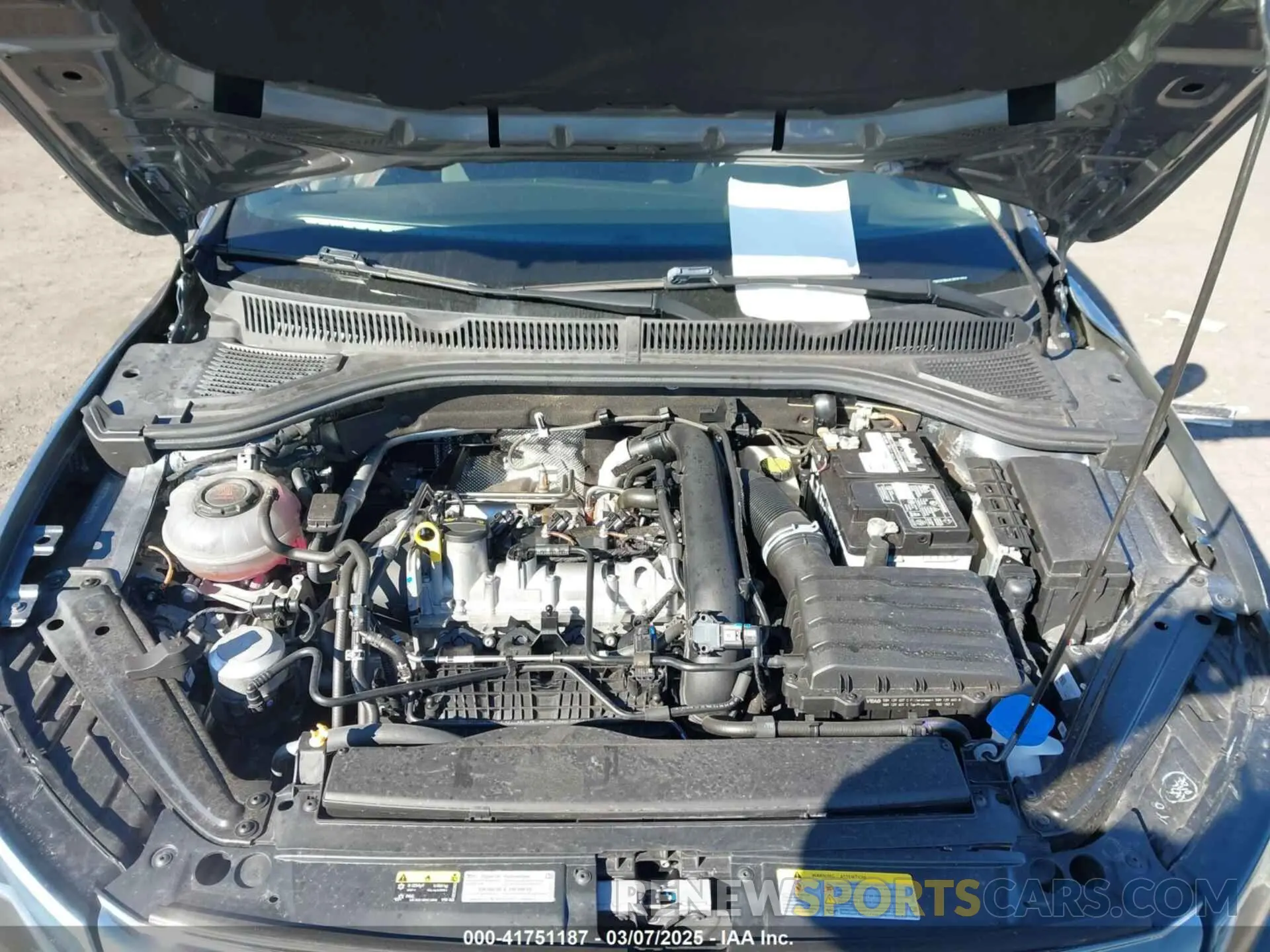 10 Photograph of a damaged car 3VWC57BU4LM091554 VOLKSWAGEN JETTA 2020