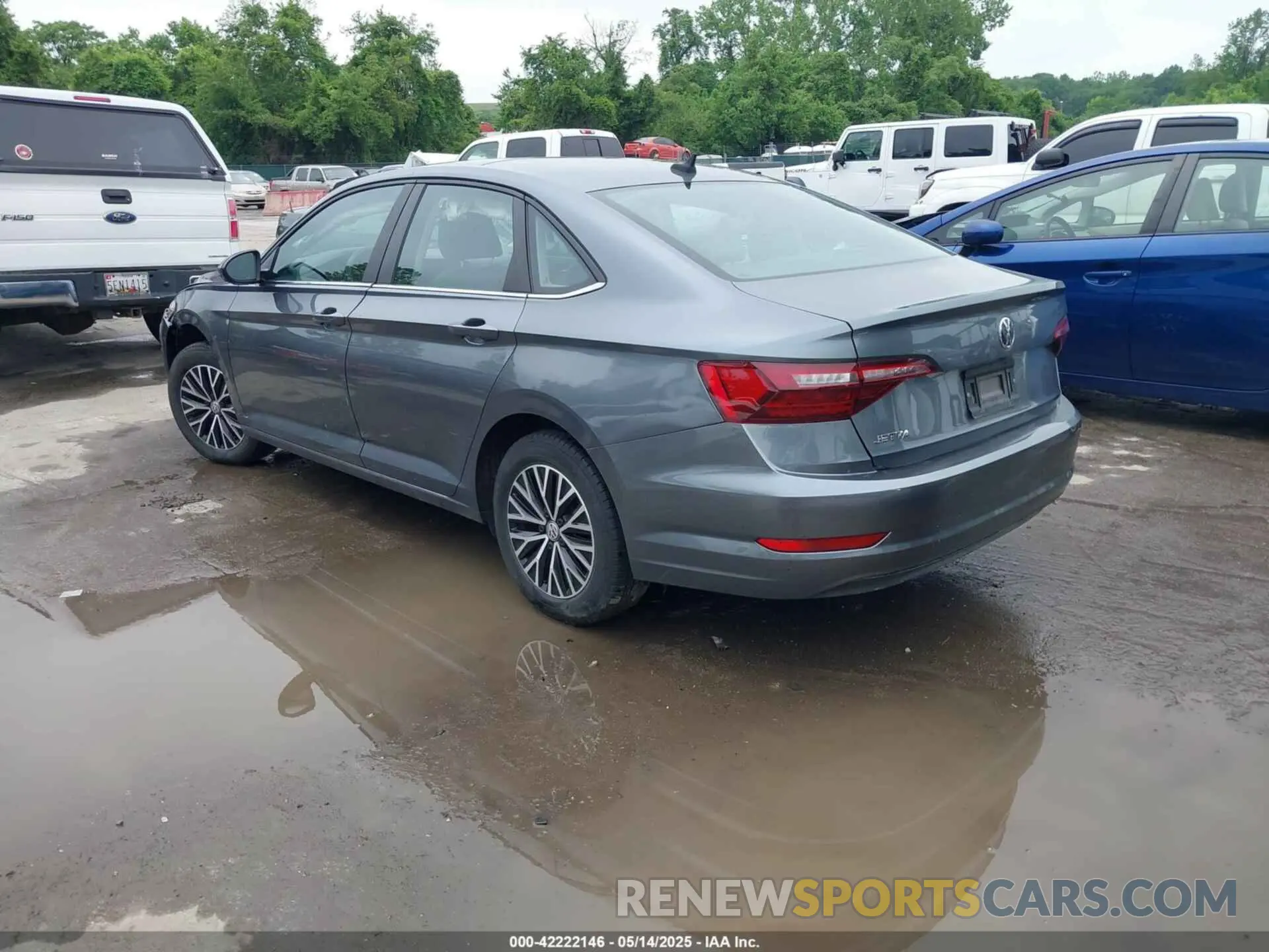 3 Photograph of a damaged car 3VWC57BU5LM097928 VOLKSWAGEN JETTA 2020