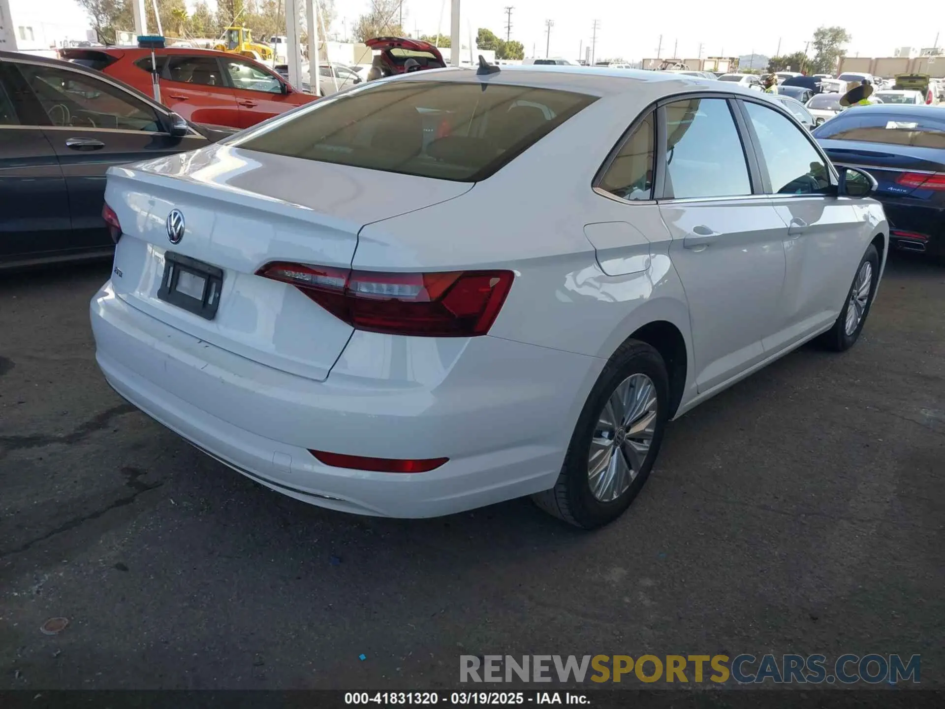 4 Photograph of a damaged car 3VWC57BU5LM106515 VOLKSWAGEN JETTA 2020