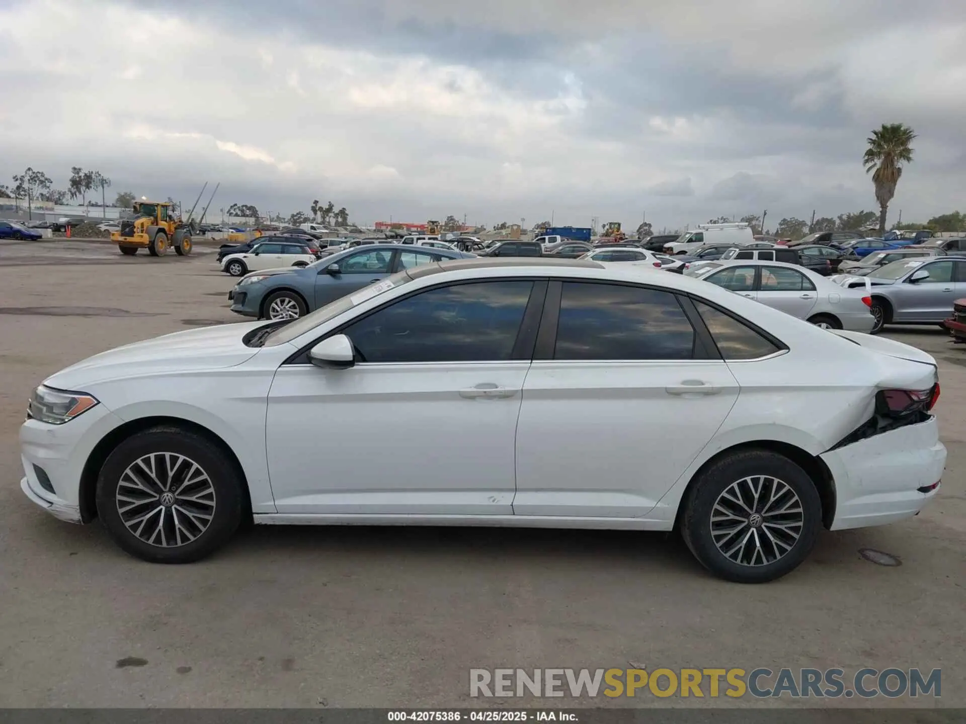 14 Фотография поврежденного автомобиля 3VWC57BU6LM101081 VOLKSWAGEN JETTA 2020