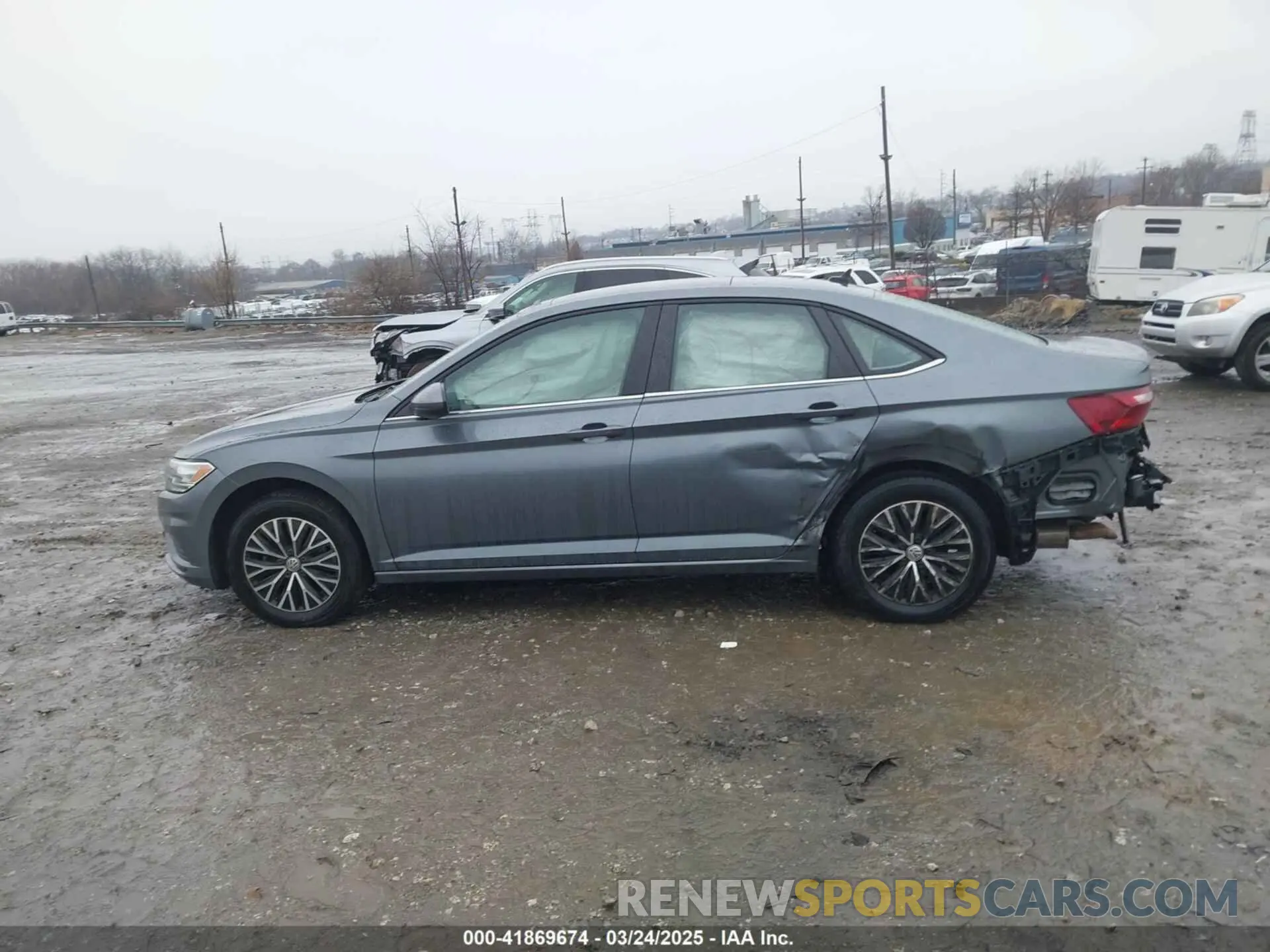 13 Photograph of a damaged car 3VWC57BUXLM106381 VOLKSWAGEN JETTA 2020