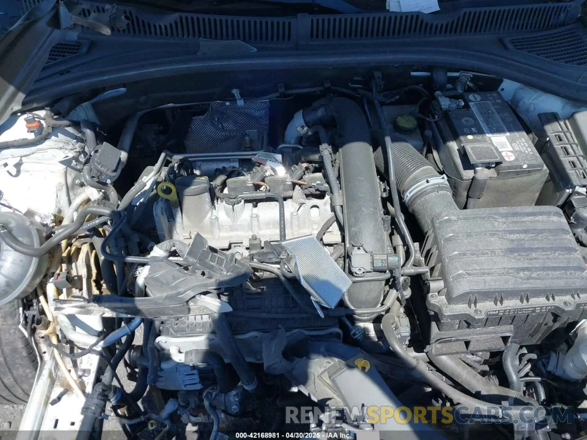 10 Фотография поврежденного автомобиля 3VWCB7BU0LM017637 VOLKSWAGEN JETTA 2020