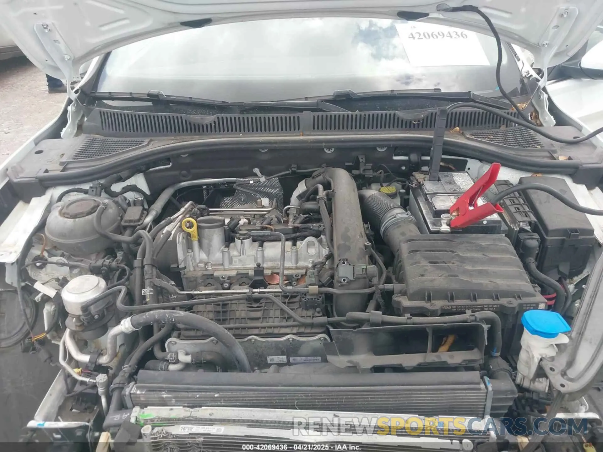 10 Photograph of a damaged car 3VWCB7BU0LM048998 VOLKSWAGEN JETTA 2020