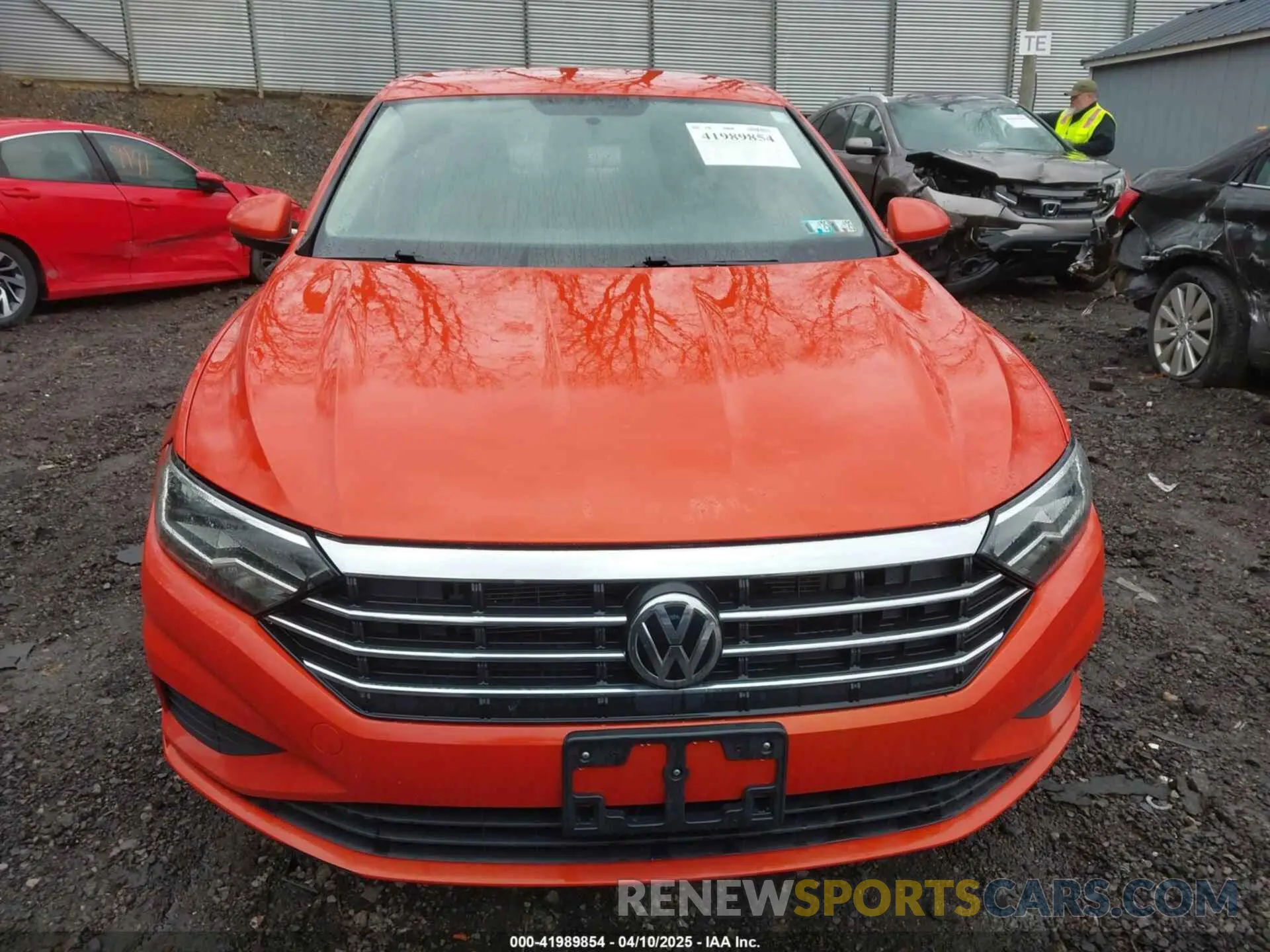 13 Photograph of a damaged car 3VWCB7BU1LM047424 VOLKSWAGEN JETTA 2020