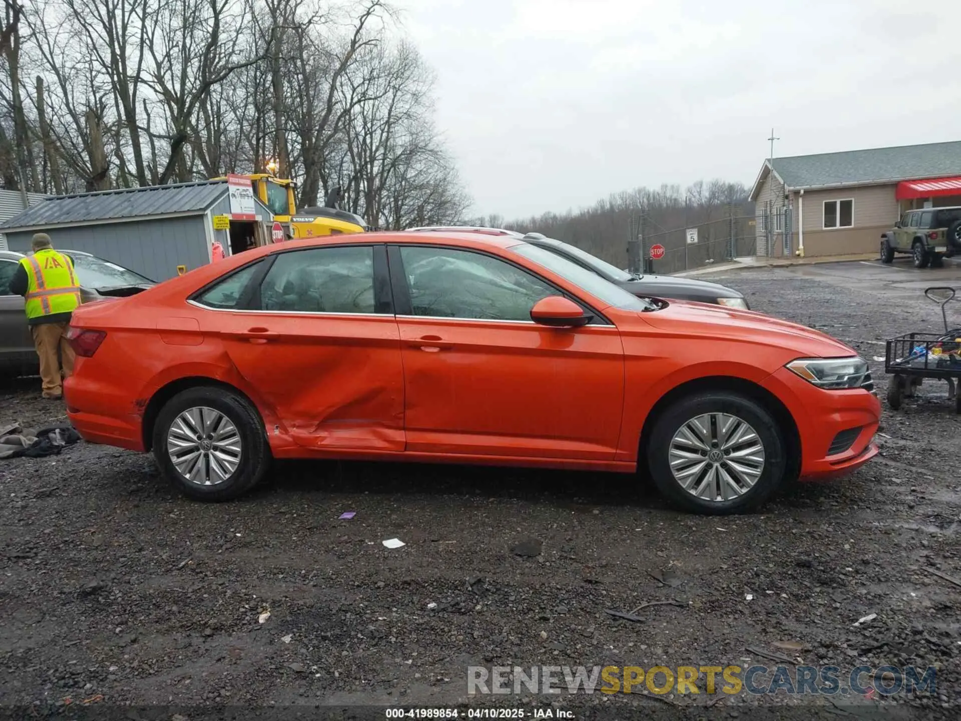 14 Photograph of a damaged car 3VWCB7BU1LM047424 VOLKSWAGEN JETTA 2020
