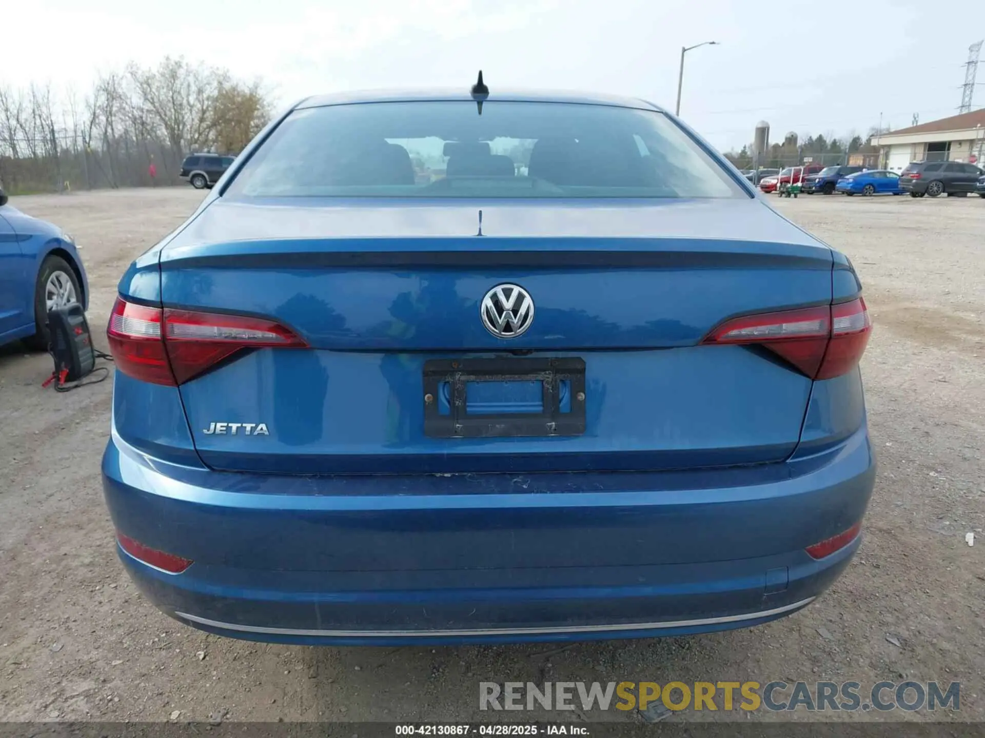 17 Photograph of a damaged car 3VWCB7BU1LM051957 VOLKSWAGEN JETTA 2020