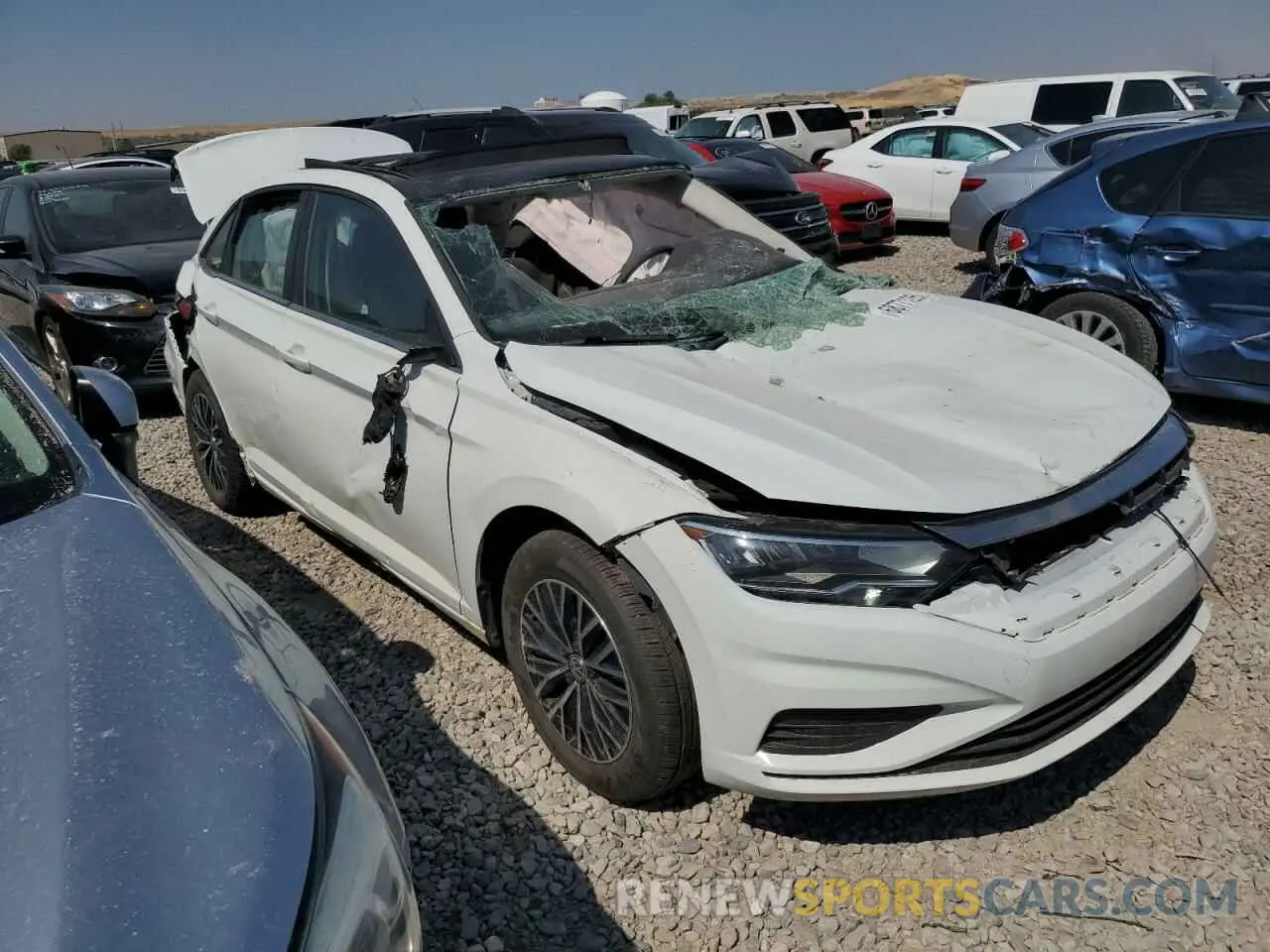 4 Photograph of a damaged car 3VWCB7BU1LM065793 VOLKSWAGEN JETTA 2020