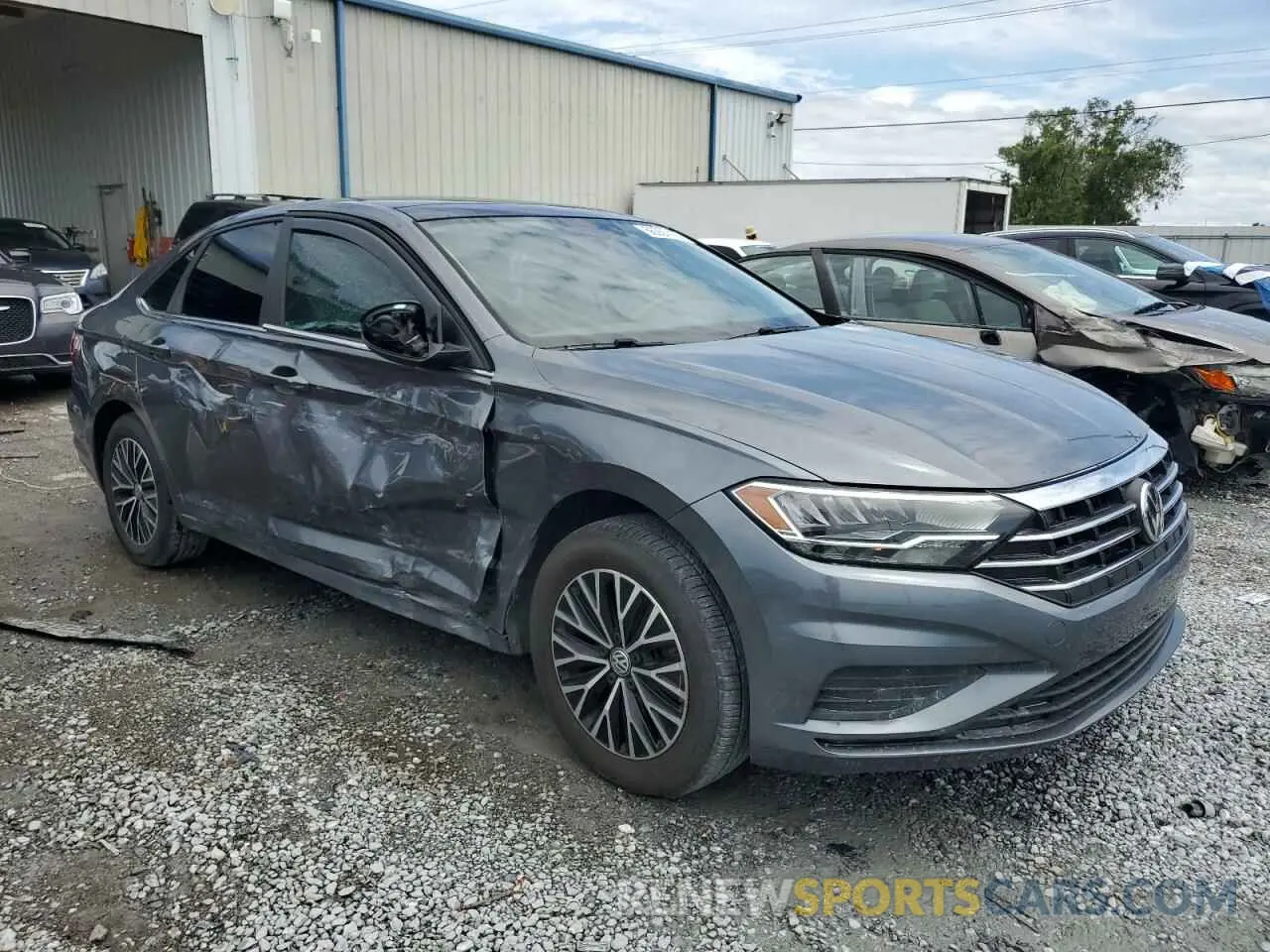4 Photograph of a damaged car 3VWCB7BU2LM036755 VOLKSWAGEN JETTA 2020