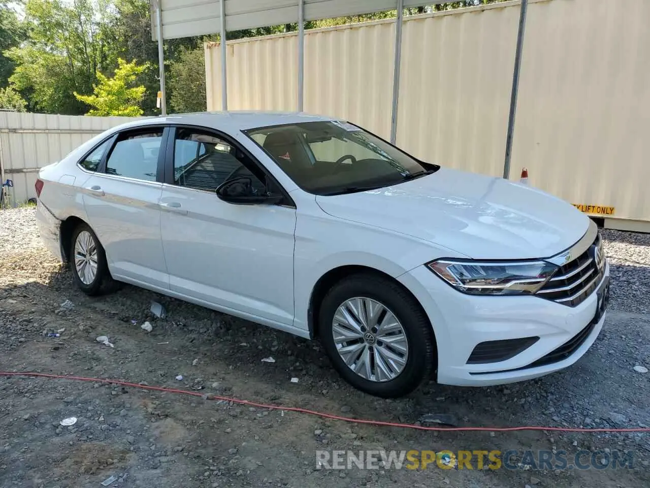 4 Photograph of a damaged car 3VWCB7BU2LM038182 VOLKSWAGEN JETTA 2020