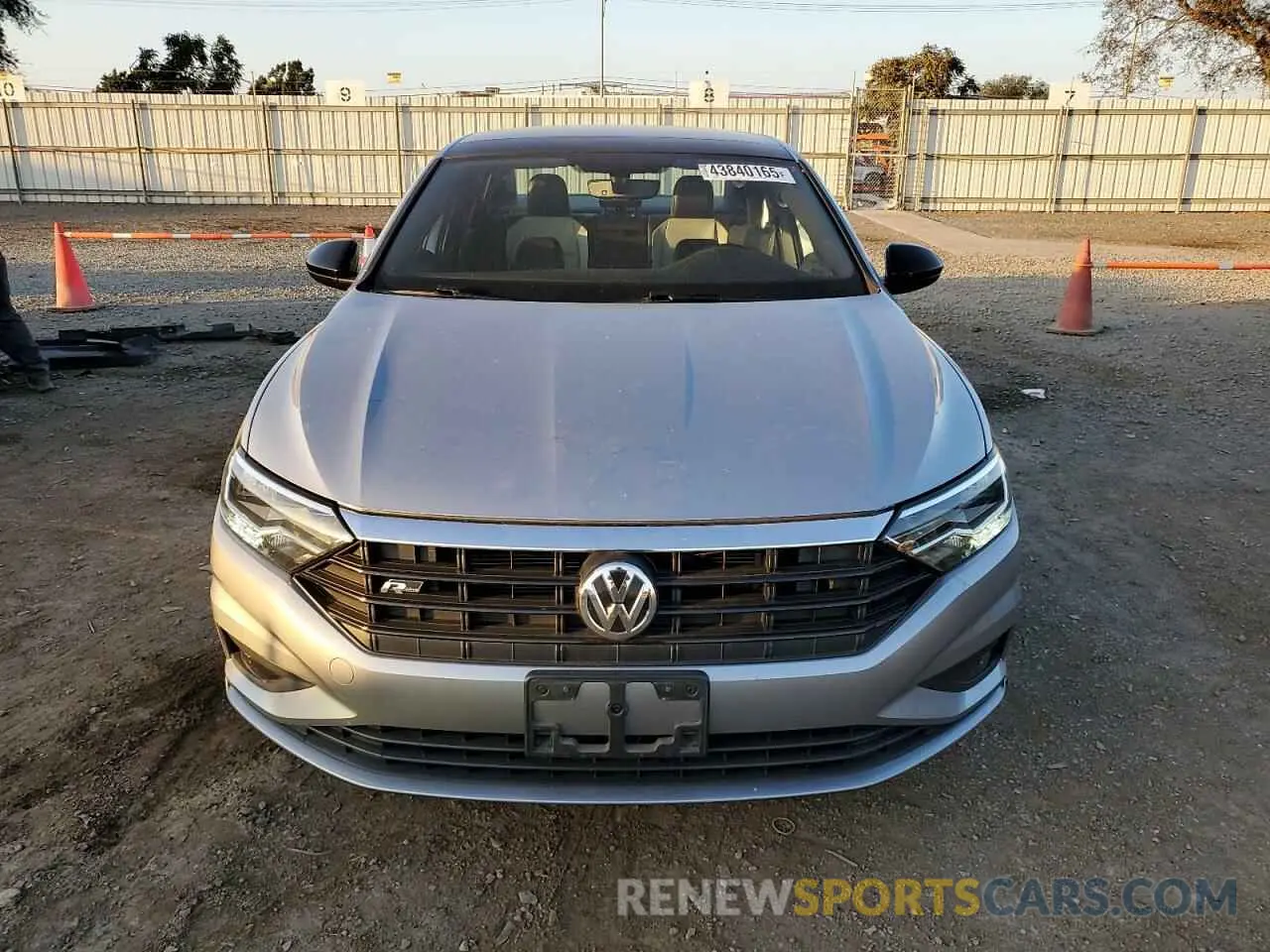 5 Фотография поврежденного автомобиля 3VWCB7BU2LM051417 VOLKSWAGEN JETTA 2020