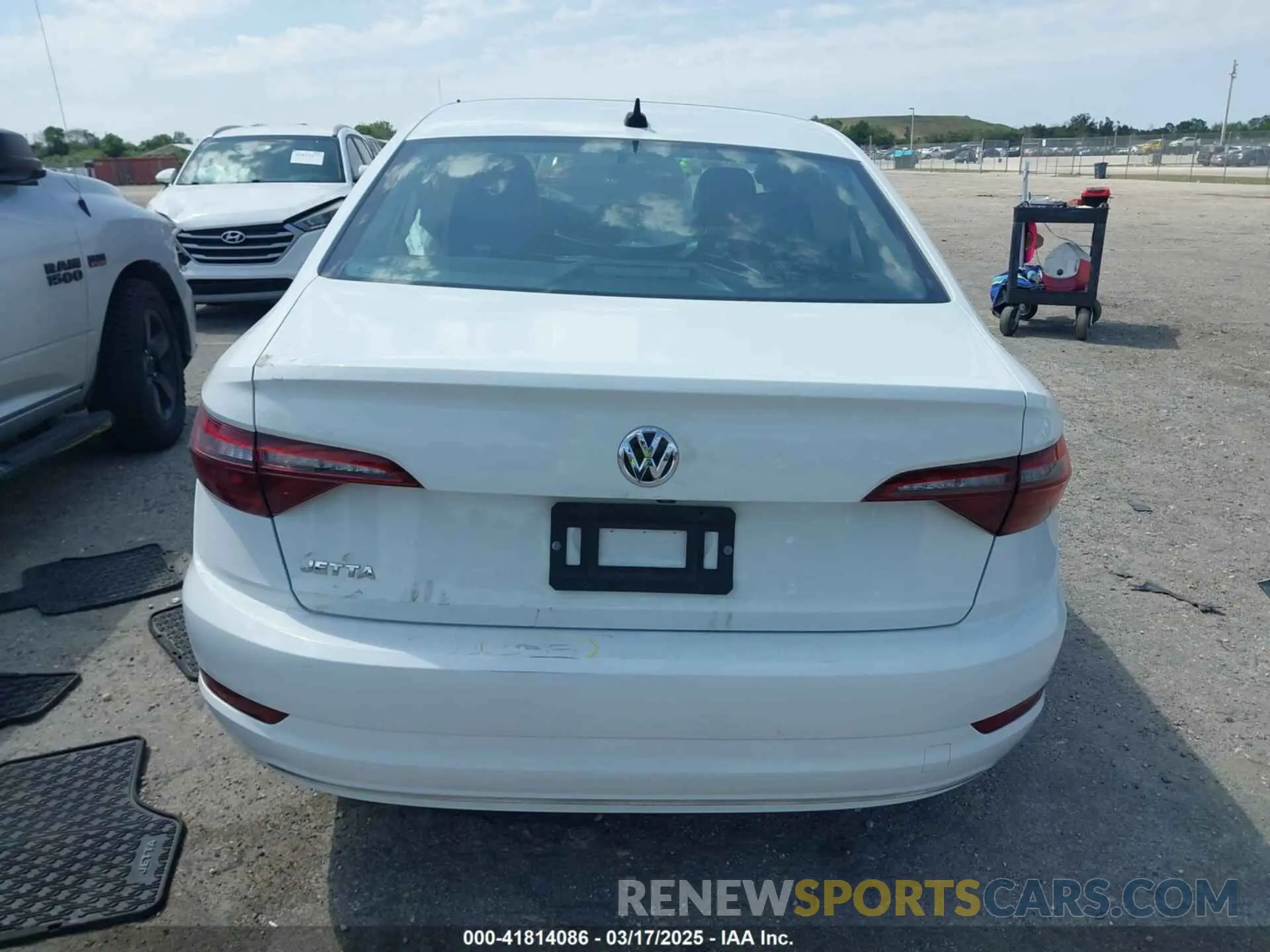 16 Фотография поврежденного автомобиля 3VWCB7BU3LM051846 VOLKSWAGEN JETTA 2020