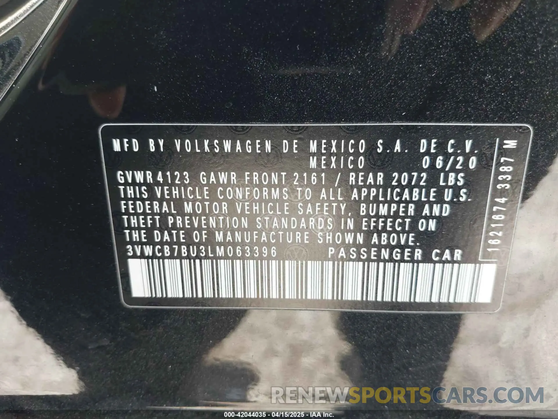 9 Photograph of a damaged car 3VWCB7BU3LM063396 VOLKSWAGEN JETTA 2020