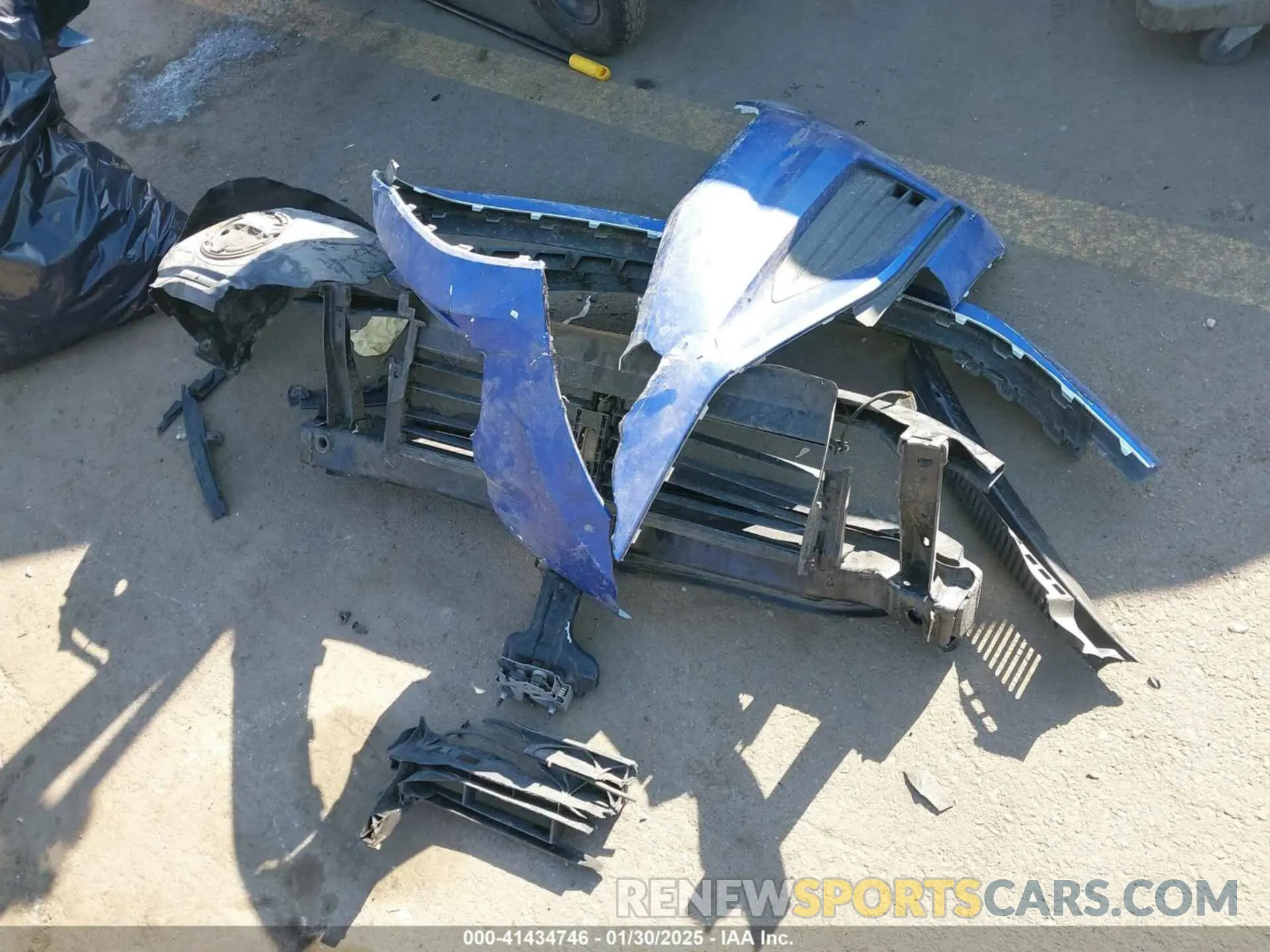 12 Photograph of a damaged car 3VWCB7BU4LM019228 VOLKSWAGEN JETTA 2020
