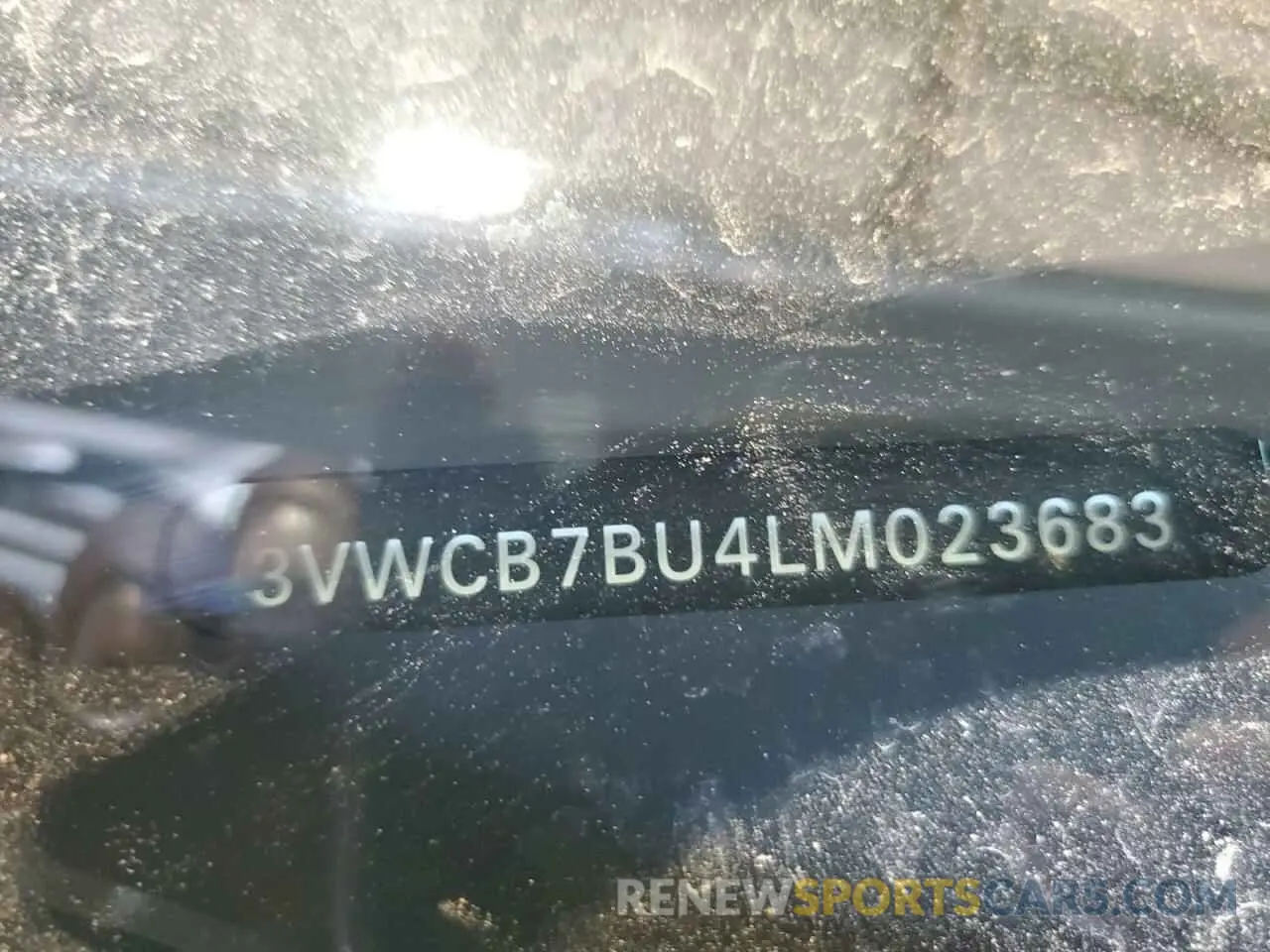13 Photograph of a damaged car 3VWCB7BU4LM023683 VOLKSWAGEN JETTA 2020