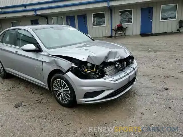 11 Photograph of a damaged car 3VWCB7BU6LM043756 VOLKSWAGEN JETTA 2020