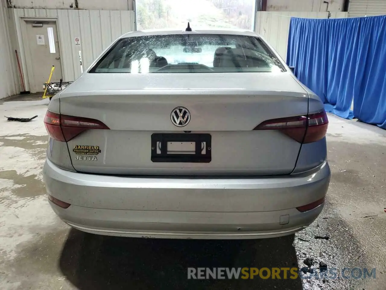 6 Photograph of a damaged car 3VWCB7BU6LM043756 VOLKSWAGEN JETTA 2020