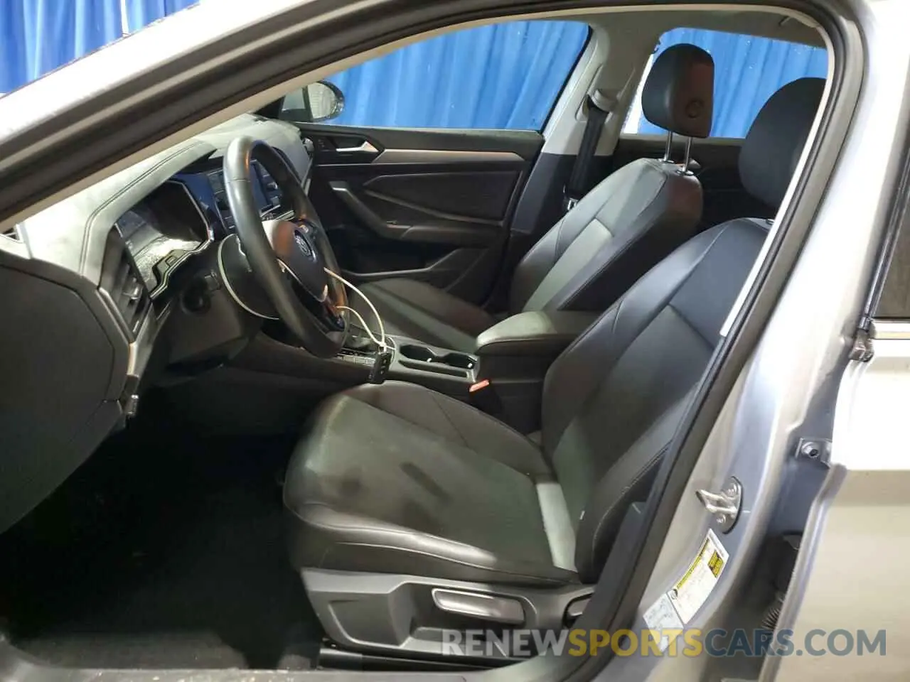 7 Photograph of a damaged car 3VWCB7BU6LM043756 VOLKSWAGEN JETTA 2020