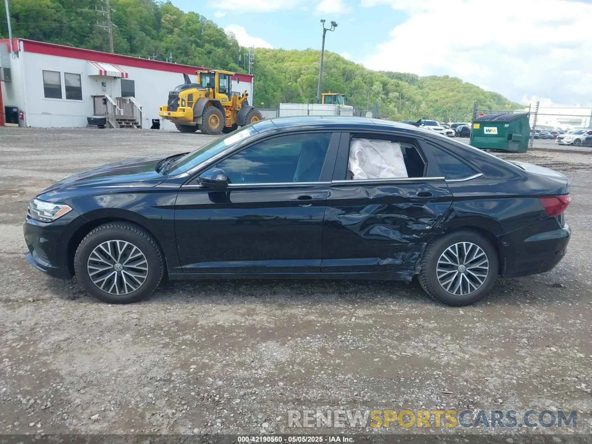 14 Photograph of a damaged car 3VWCB7BU6LM052926 VOLKSWAGEN JETTA 2020