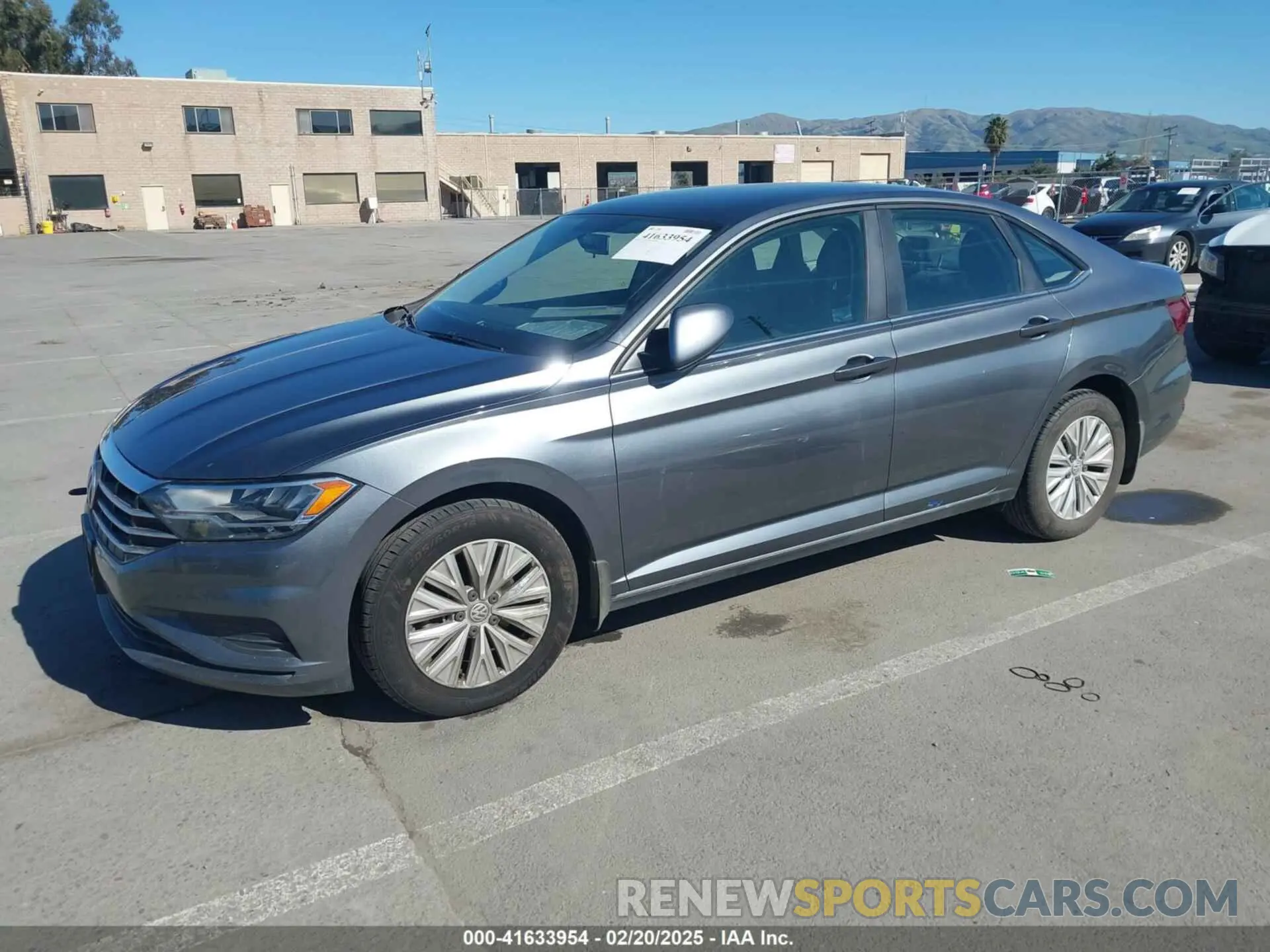 2 Photograph of a damaged car 3VWCB7BU7LM065488 VOLKSWAGEN JETTA 2020