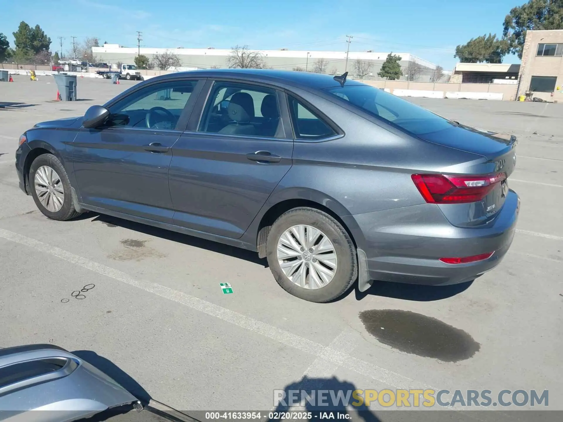 3 Photograph of a damaged car 3VWCB7BU7LM065488 VOLKSWAGEN JETTA 2020