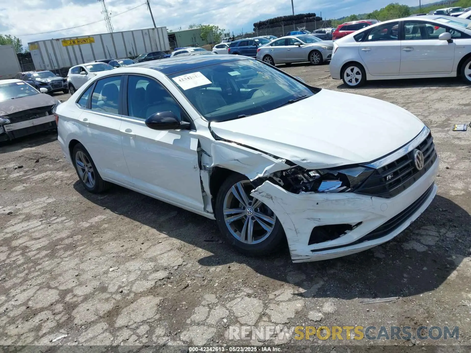 1 Photograph of a damaged car 3VWCB7BU8LM054323 VOLKSWAGEN JETTA 2020