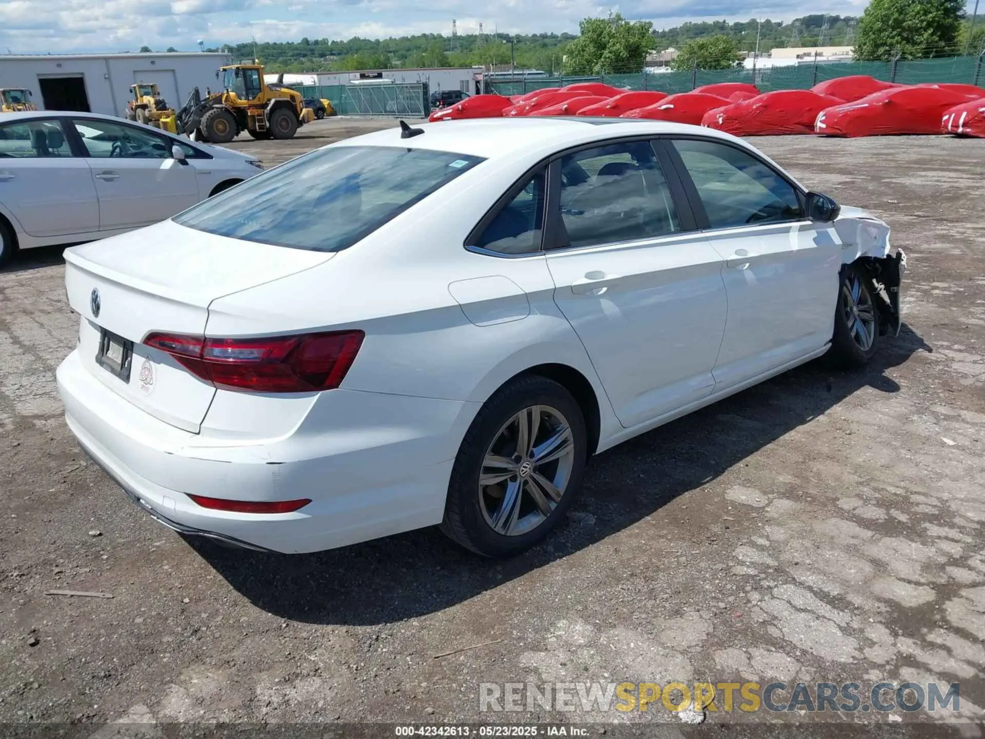 4 Photograph of a damaged car 3VWCB7BU8LM054323 VOLKSWAGEN JETTA 2020