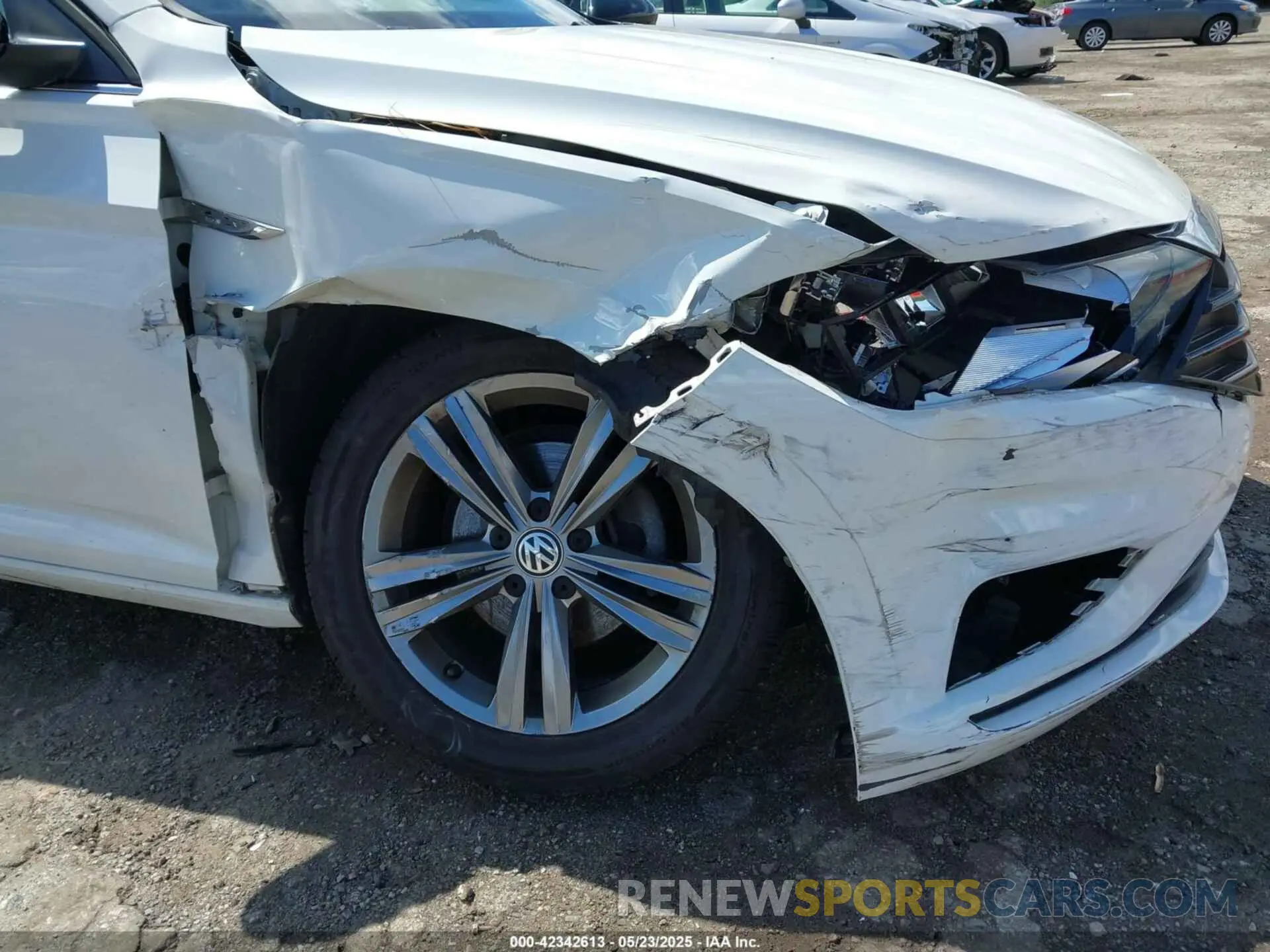 6 Photograph of a damaged car 3VWCB7BU8LM054323 VOLKSWAGEN JETTA 2020