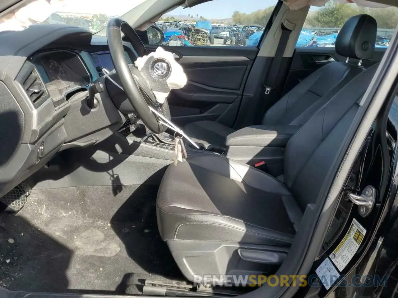 7 Photograph of a damaged car 3VWCB7BU9LM008029 VOLKSWAGEN JETTA 2020