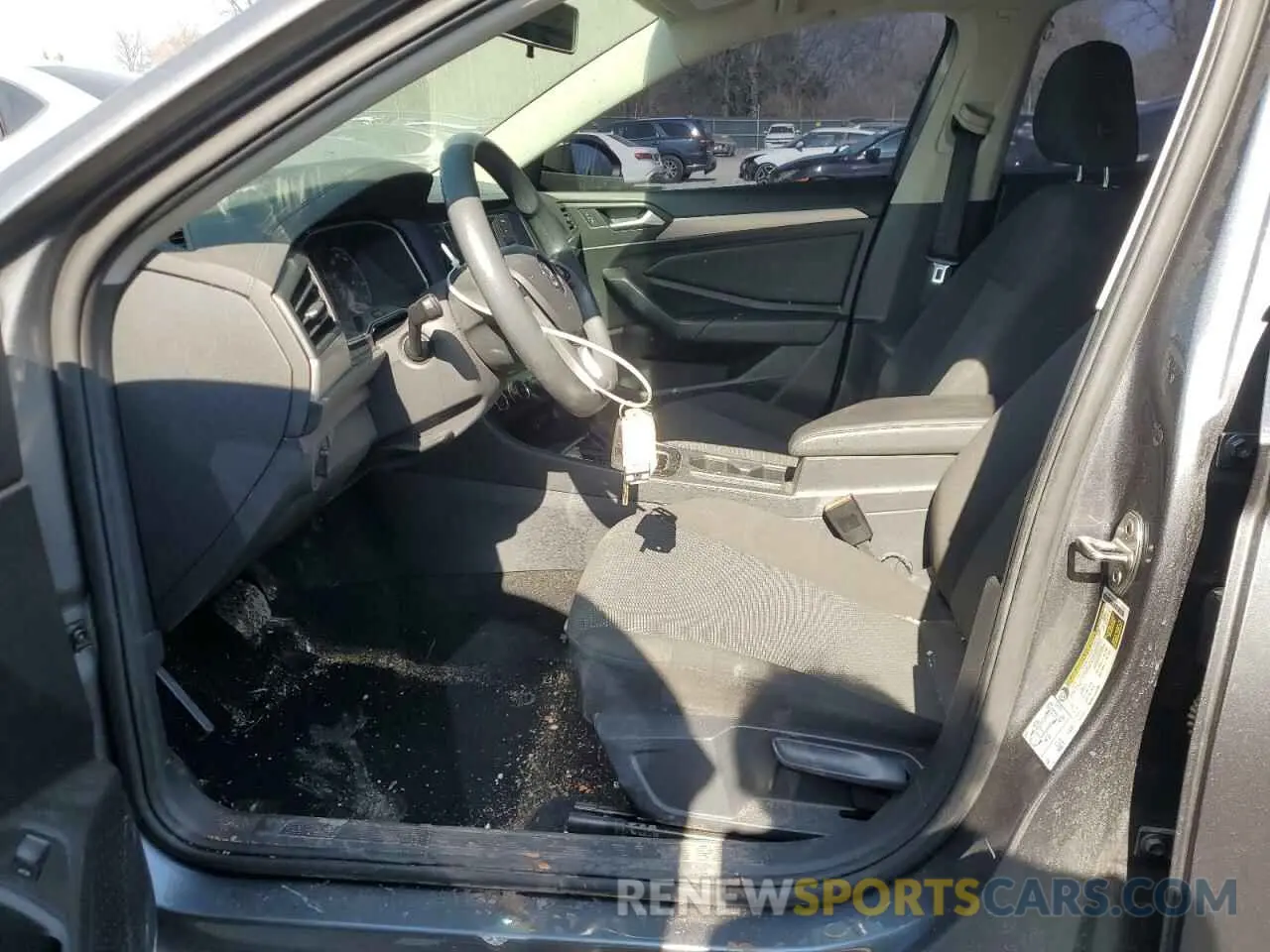 7 Photograph of a damaged car 3VWCB7BU9LM037577 VOLKSWAGEN JETTA 2020