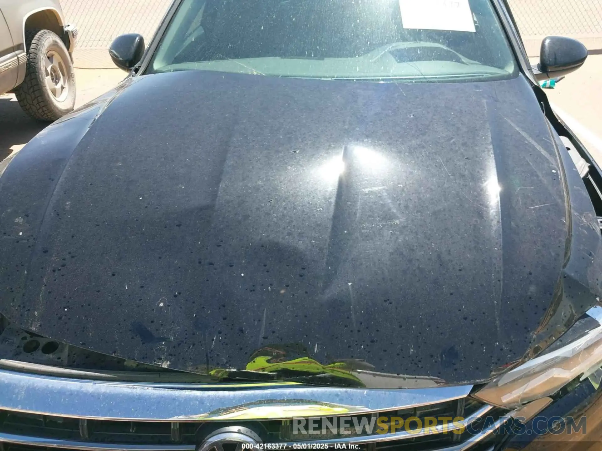10 Photograph of a damaged car 3VWCB7BU9LM059871 VOLKSWAGEN JETTA 2020
