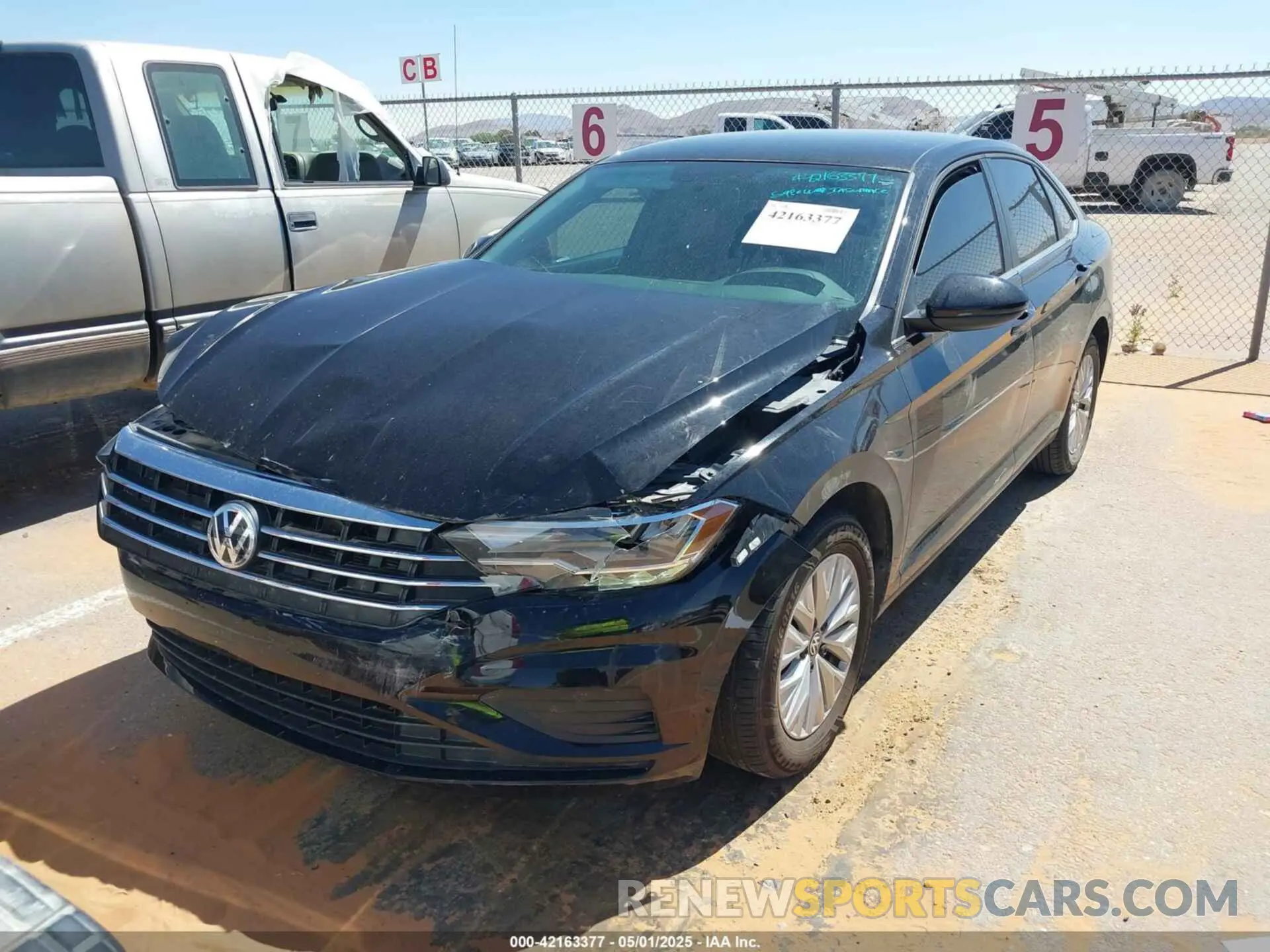 12 Photograph of a damaged car 3VWCB7BU9LM059871 VOLKSWAGEN JETTA 2020