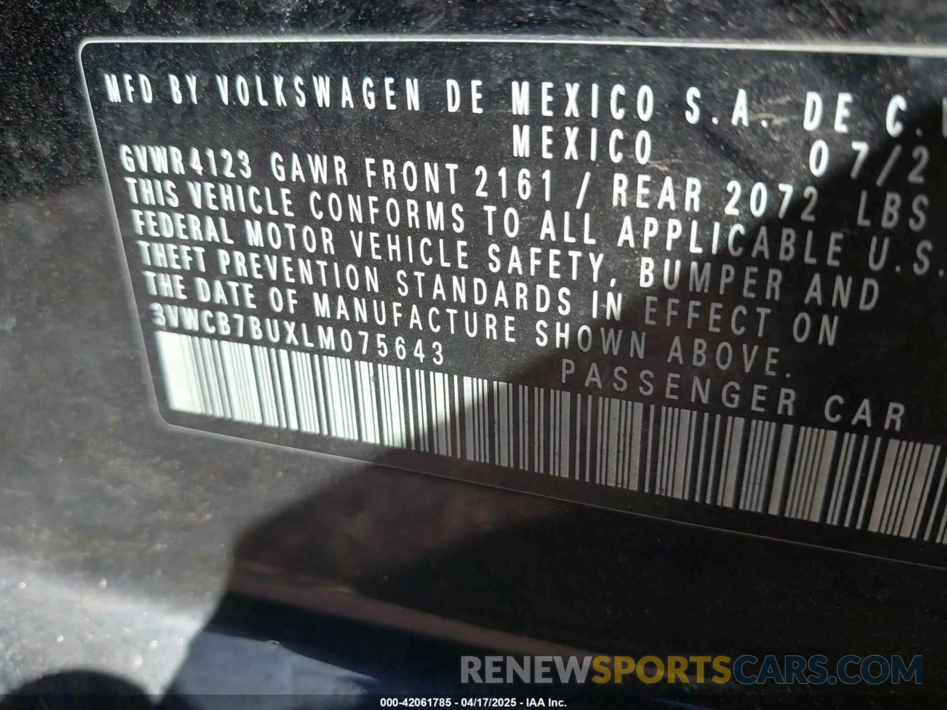 9 Photograph of a damaged car 3VWCB7BUXLM075643 VOLKSWAGEN JETTA 2020