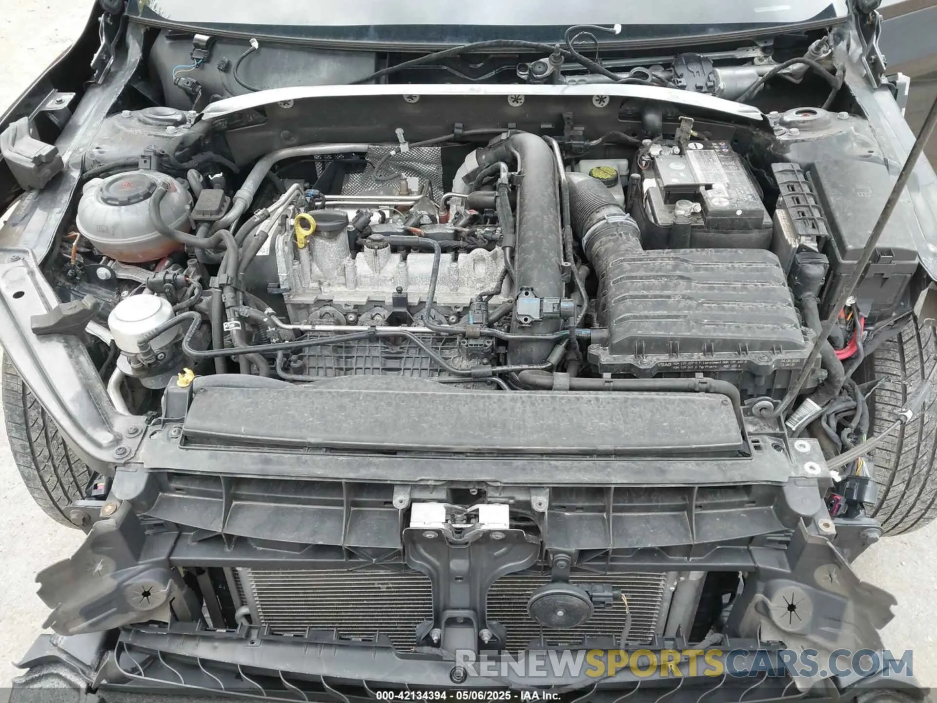 10 Photograph of a damaged car 3VWE57BU2LM081811 VOLKSWAGEN JETTA 2020