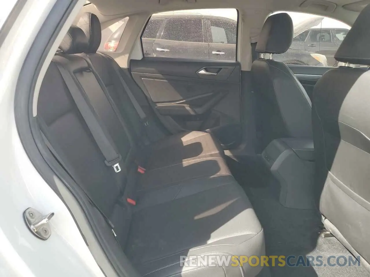 10 Фотография поврежденного автомобиля 3VWE57BU8LM082560 VOLKSWAGEN JETTA 2020