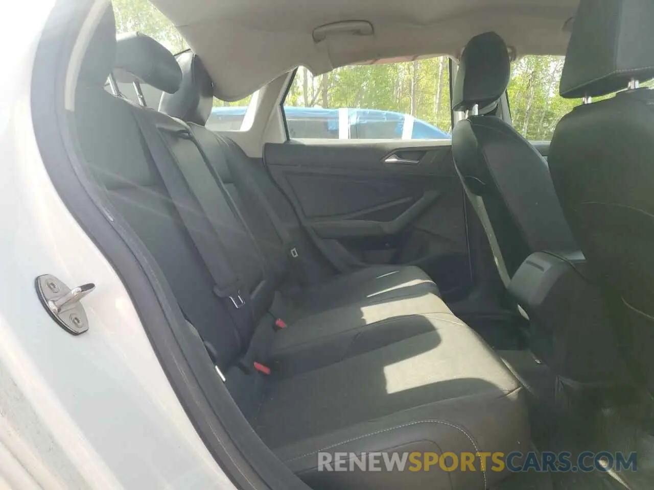 10 Фотография поврежденного автомобиля 3VWEB7BU3LM021397 VOLKSWAGEN JETTA 2020