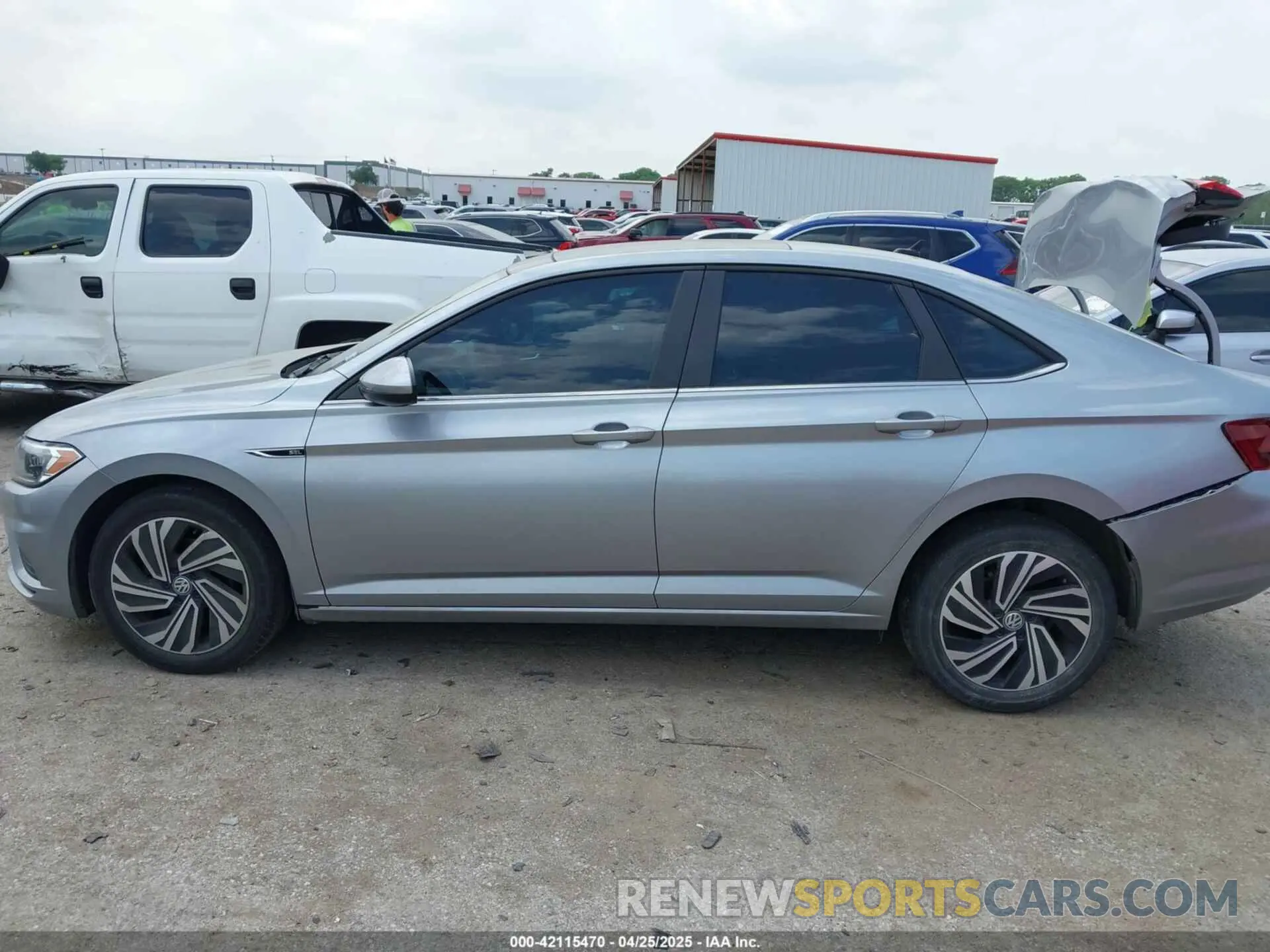14 Photograph of a damaged car 3VWEB7BU4LM010179 VOLKSWAGEN JETTA 2020