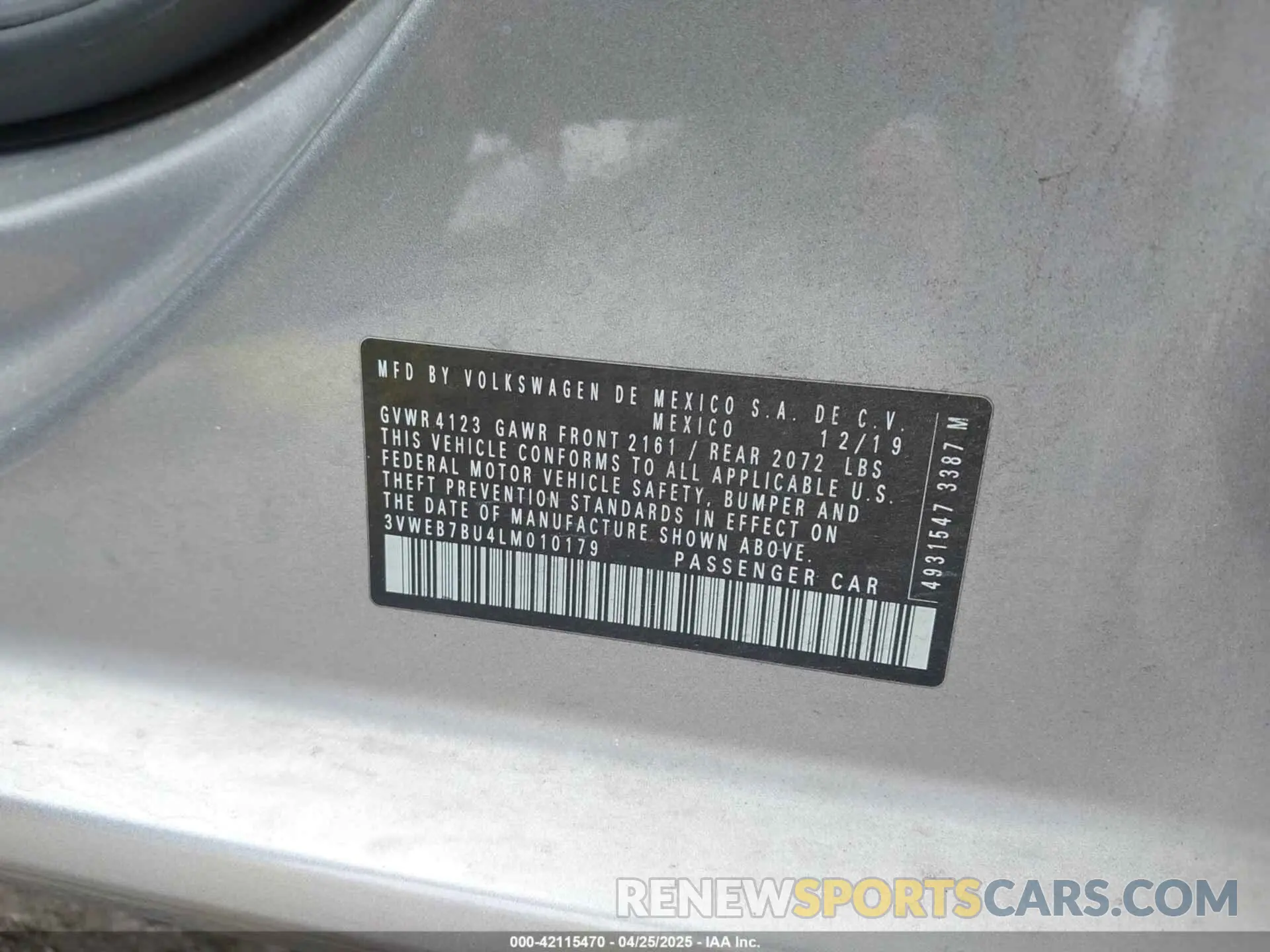 9 Photograph of a damaged car 3VWEB7BU4LM010179 VOLKSWAGEN JETTA 2020