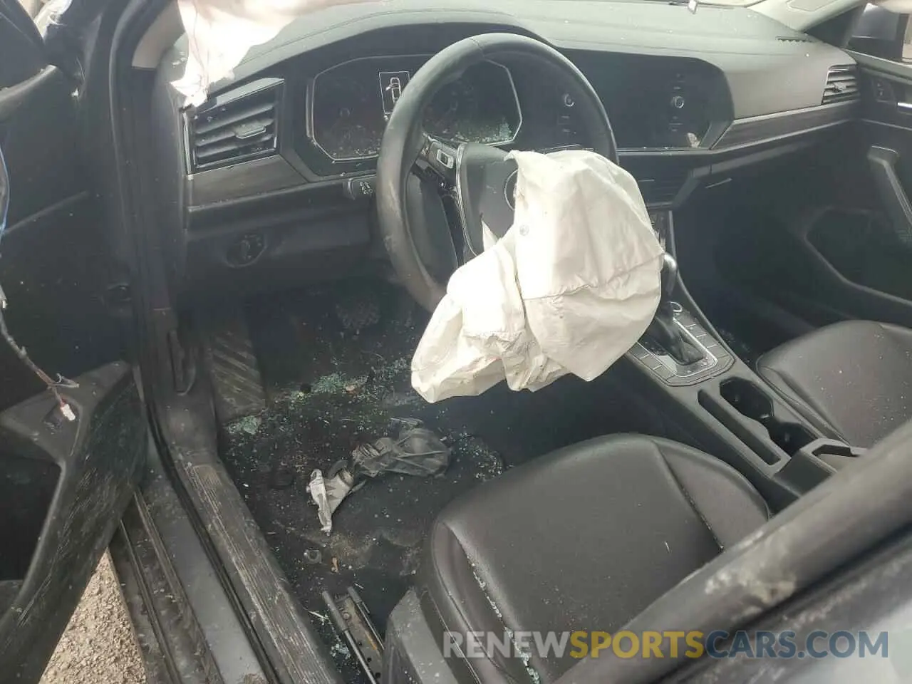 8 Photograph of a damaged car 3VWEB7BUXLM059645 VOLKSWAGEN JETTA 2020