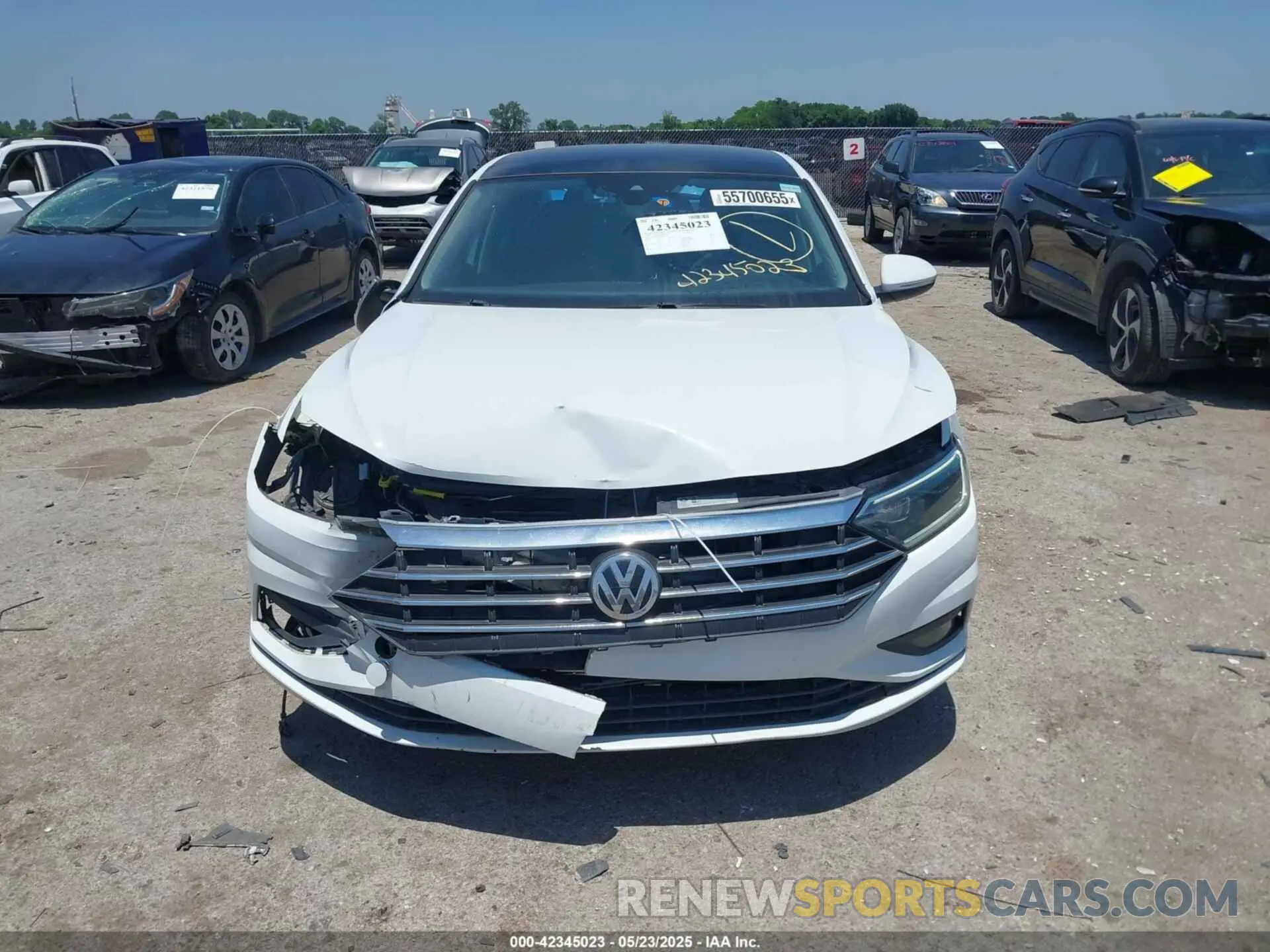 12 Photograph of a damaged car 3VWGB7BU0LM042751 VOLKSWAGEN JETTA 2020