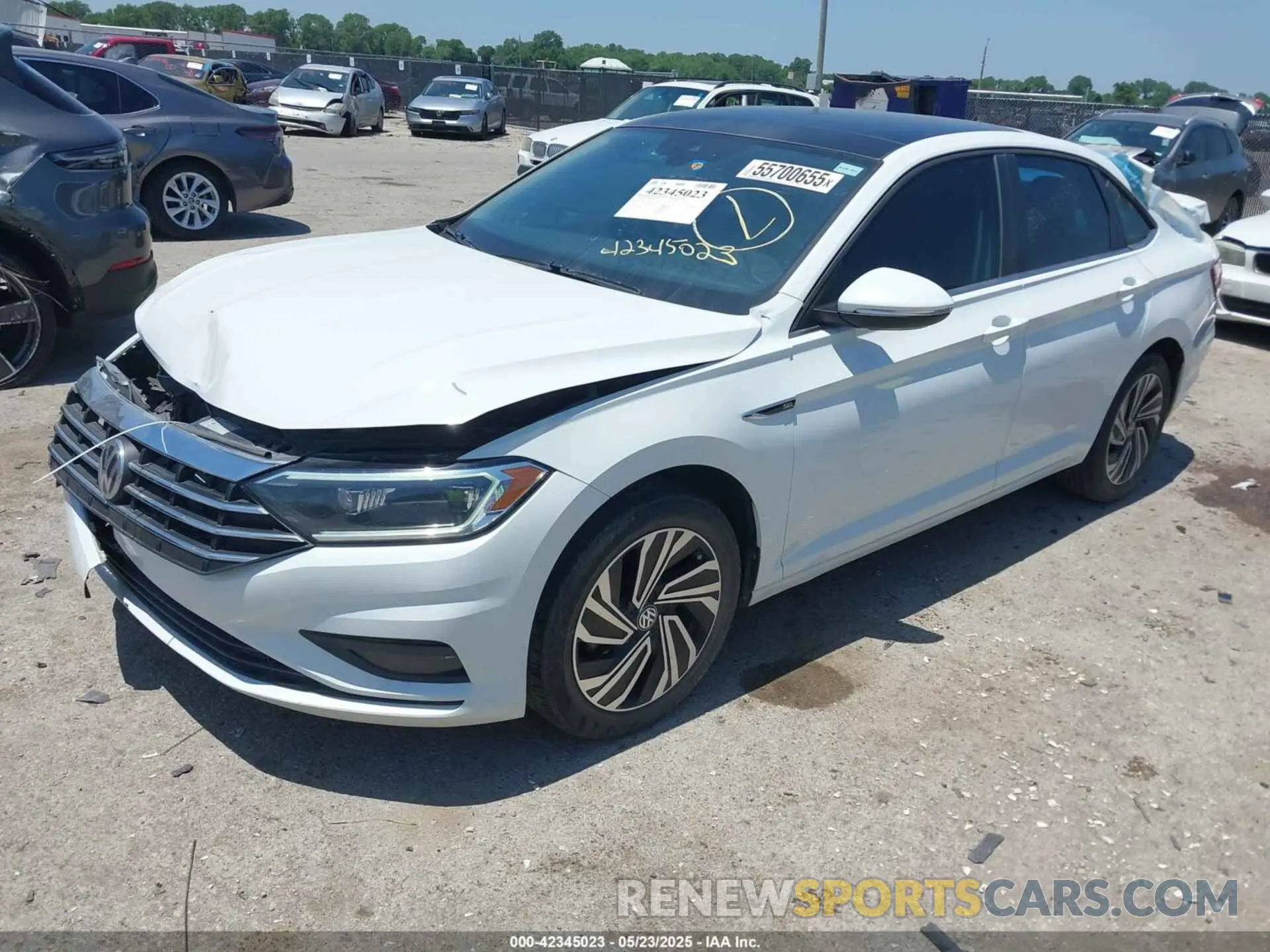 2 Photograph of a damaged car 3VWGB7BU0LM042751 VOLKSWAGEN JETTA 2020