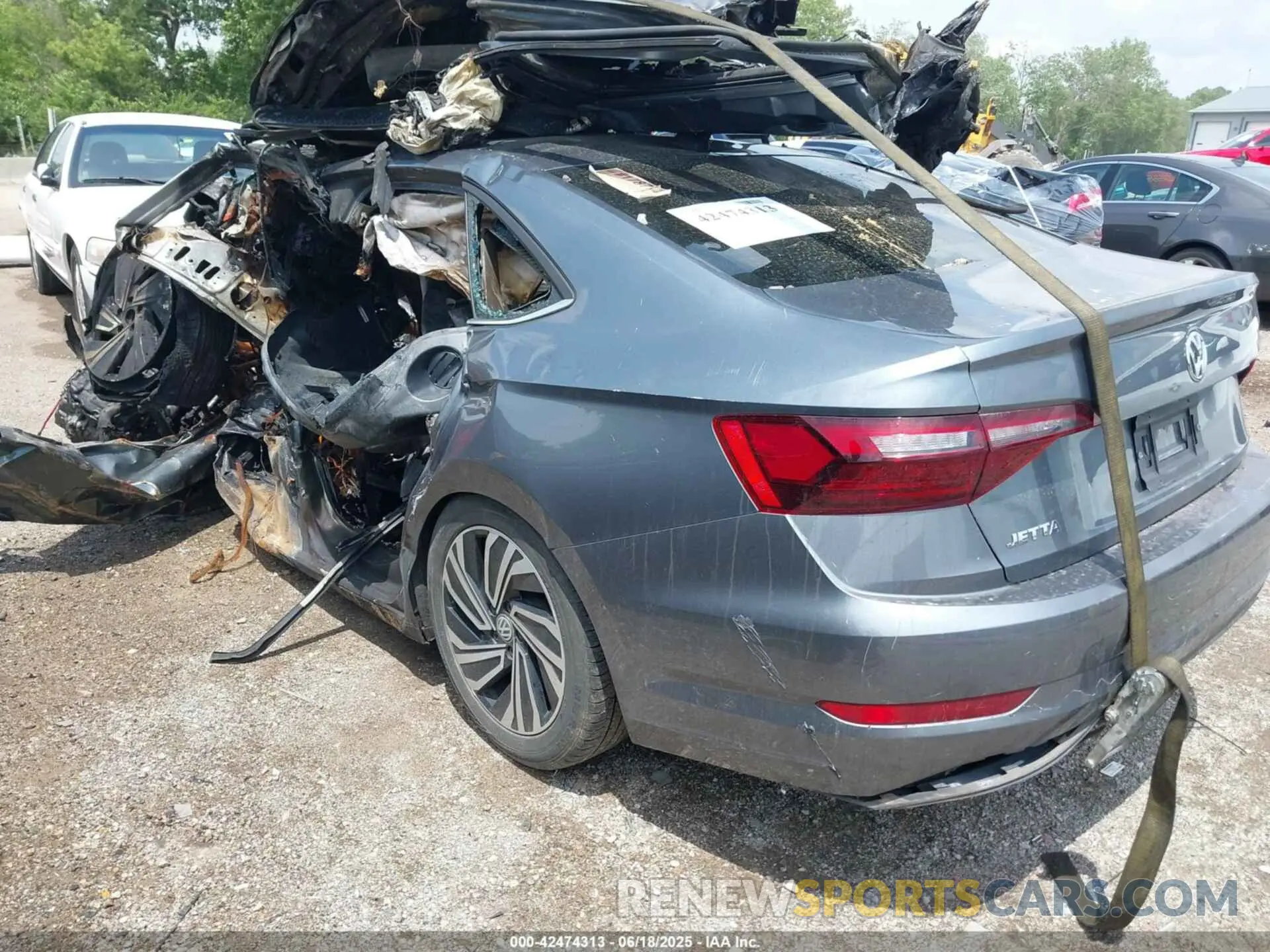 3 Photograph of a damaged car 3VWGB7BU6LM062101 VOLKSWAGEN JETTA 2020