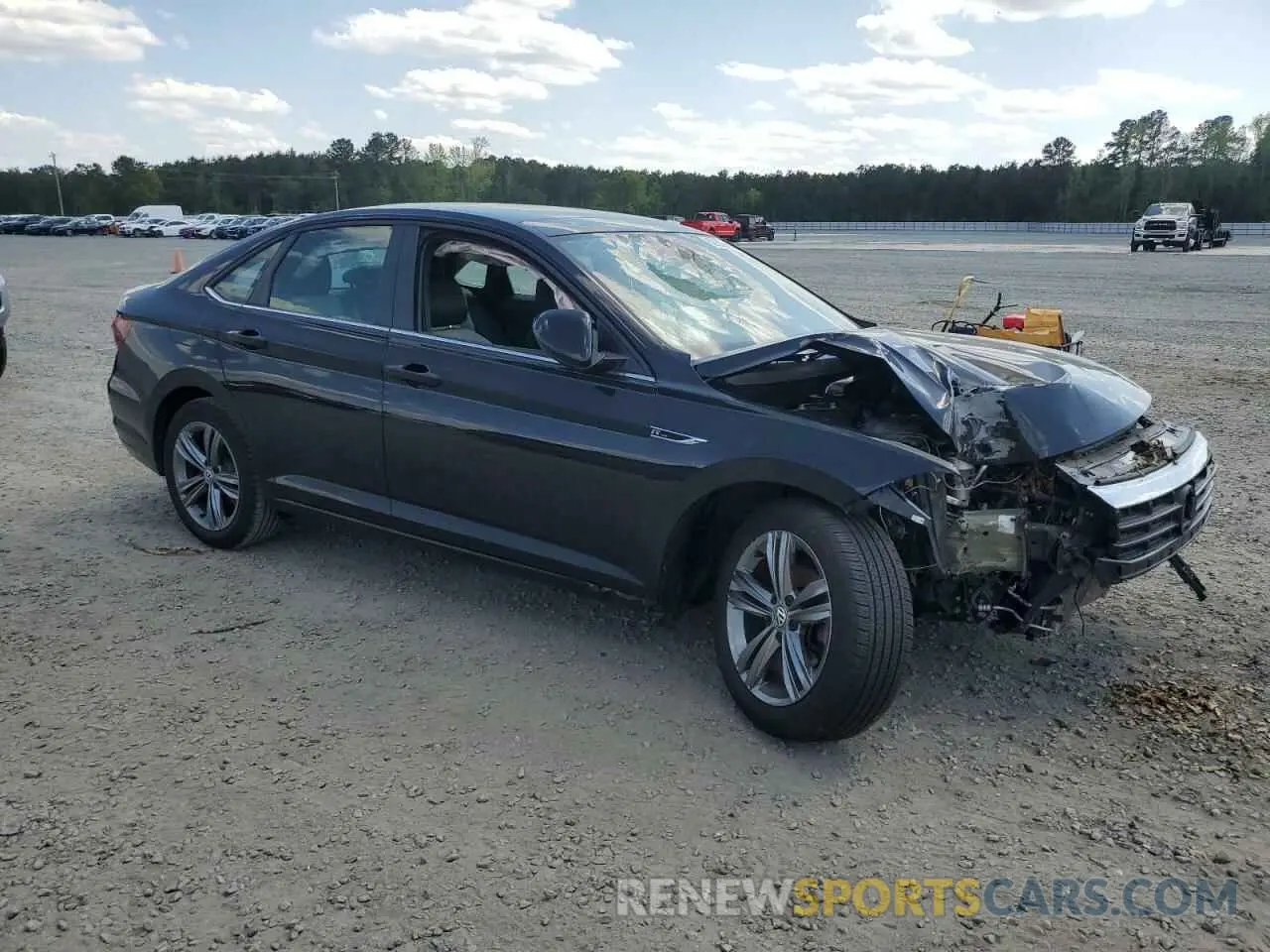 4 Photograph of a damaged car 3VWN57BU2LM091593 VOLKSWAGEN JETTA 2020