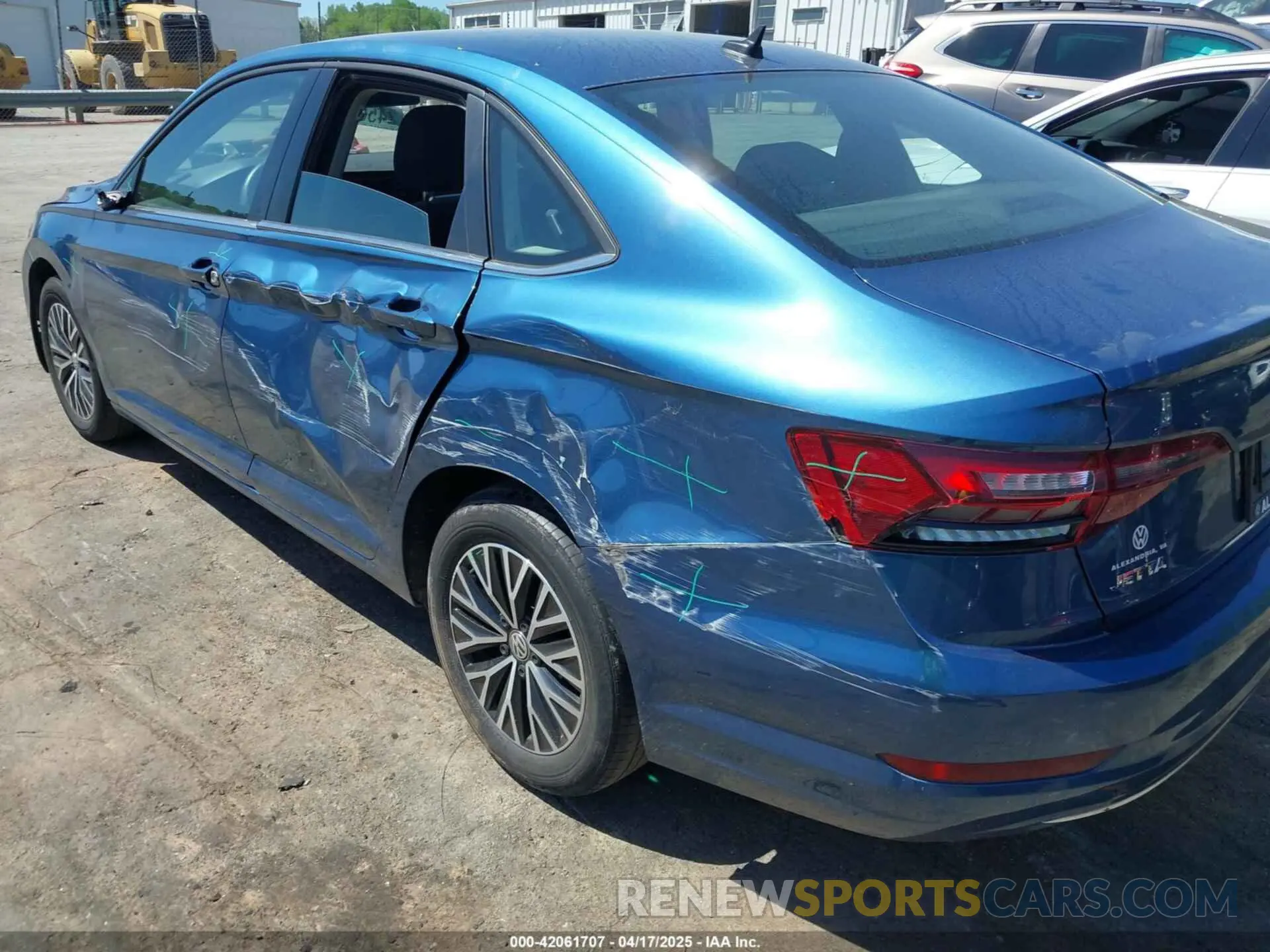 19 Фотография поврежденного автомобиля 3VWC57BU0MM085204 VOLKSWAGEN JETTA 2021