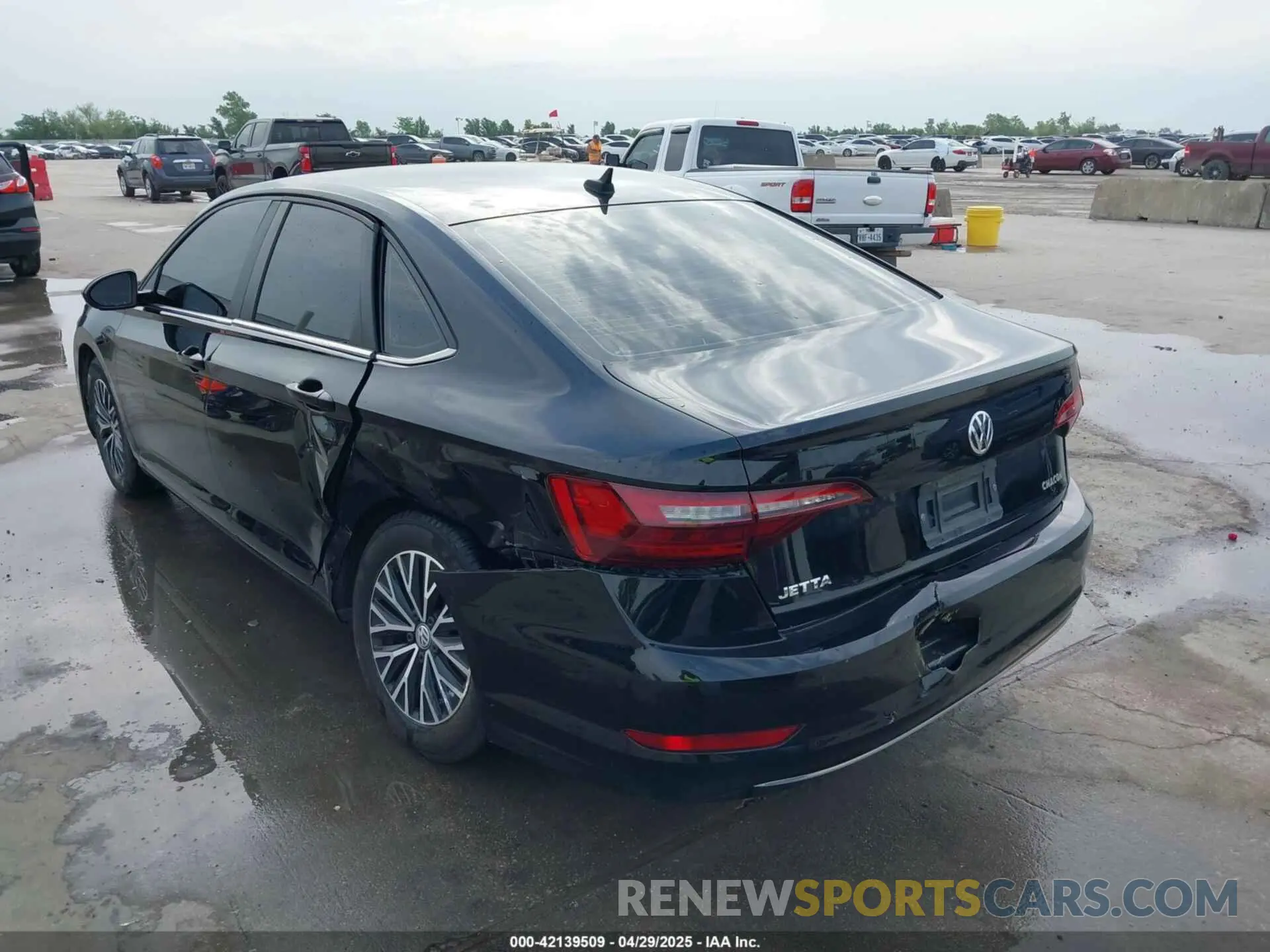 3 Фотография поврежденного автомобиля 3VWC57BU1MM006316 VOLKSWAGEN JETTA 2021