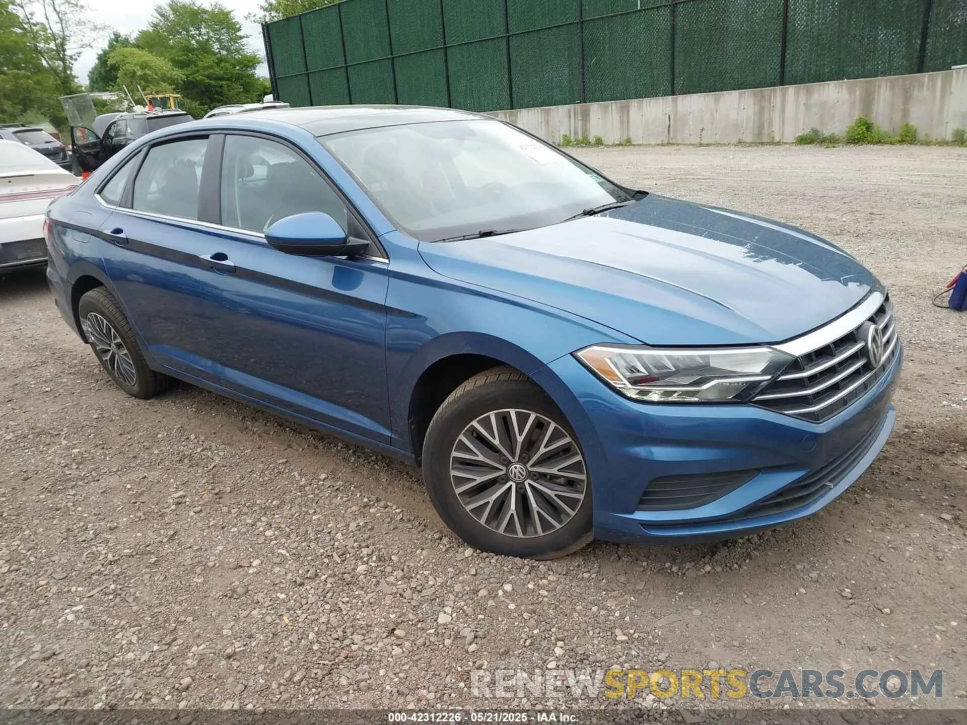 1 Фотография поврежденного автомобиля 3VWC57BU1MM070677 VOLKSWAGEN JETTA 2021