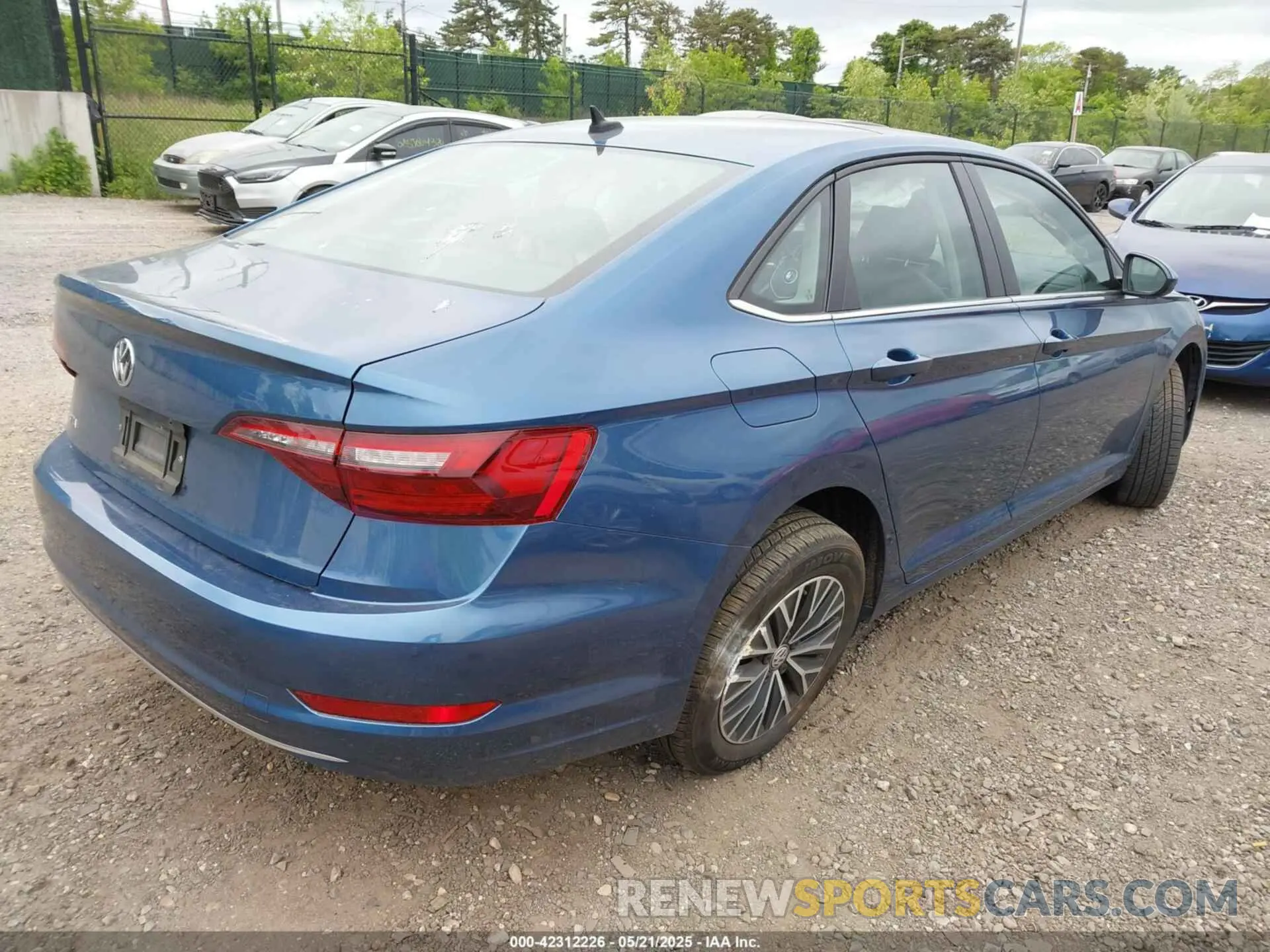 4 Фотография поврежденного автомобиля 3VWC57BU1MM070677 VOLKSWAGEN JETTA 2021