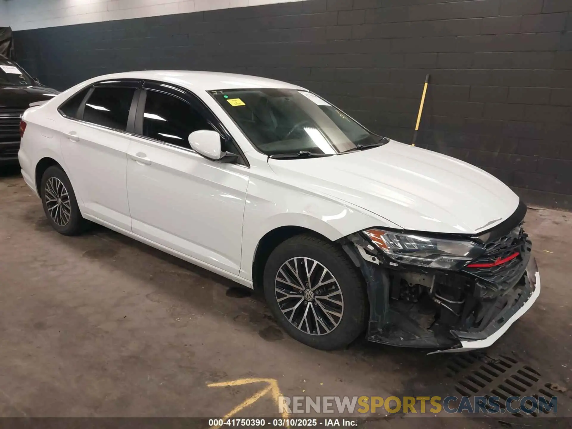 1 Фотография поврежденного автомобиля 3VWC57BU2MM012285 VOLKSWAGEN JETTA 2021