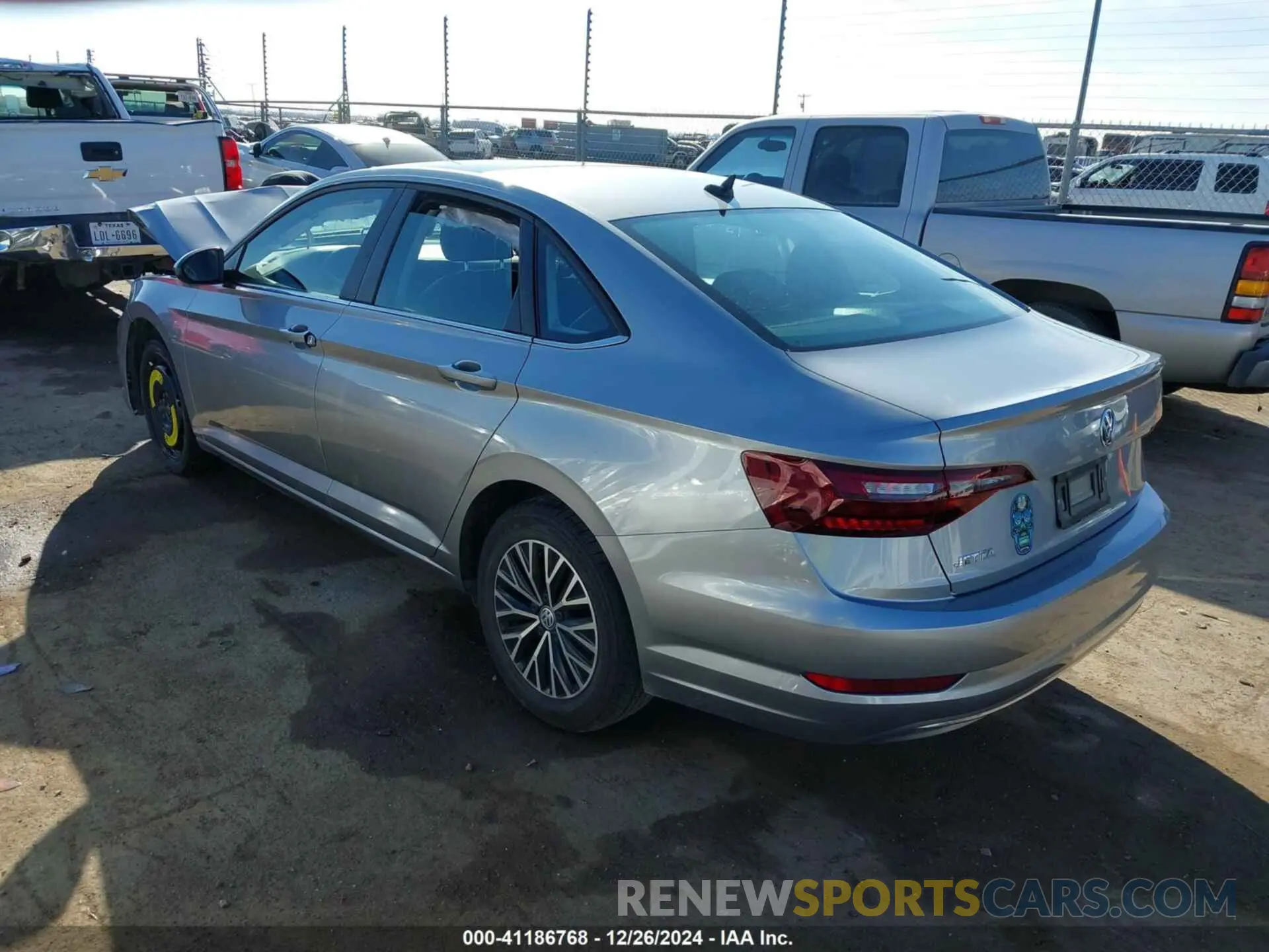 3 Фотография поврежденного автомобиля 3VWC57BU2MM051846 VOLKSWAGEN JETTA 2021