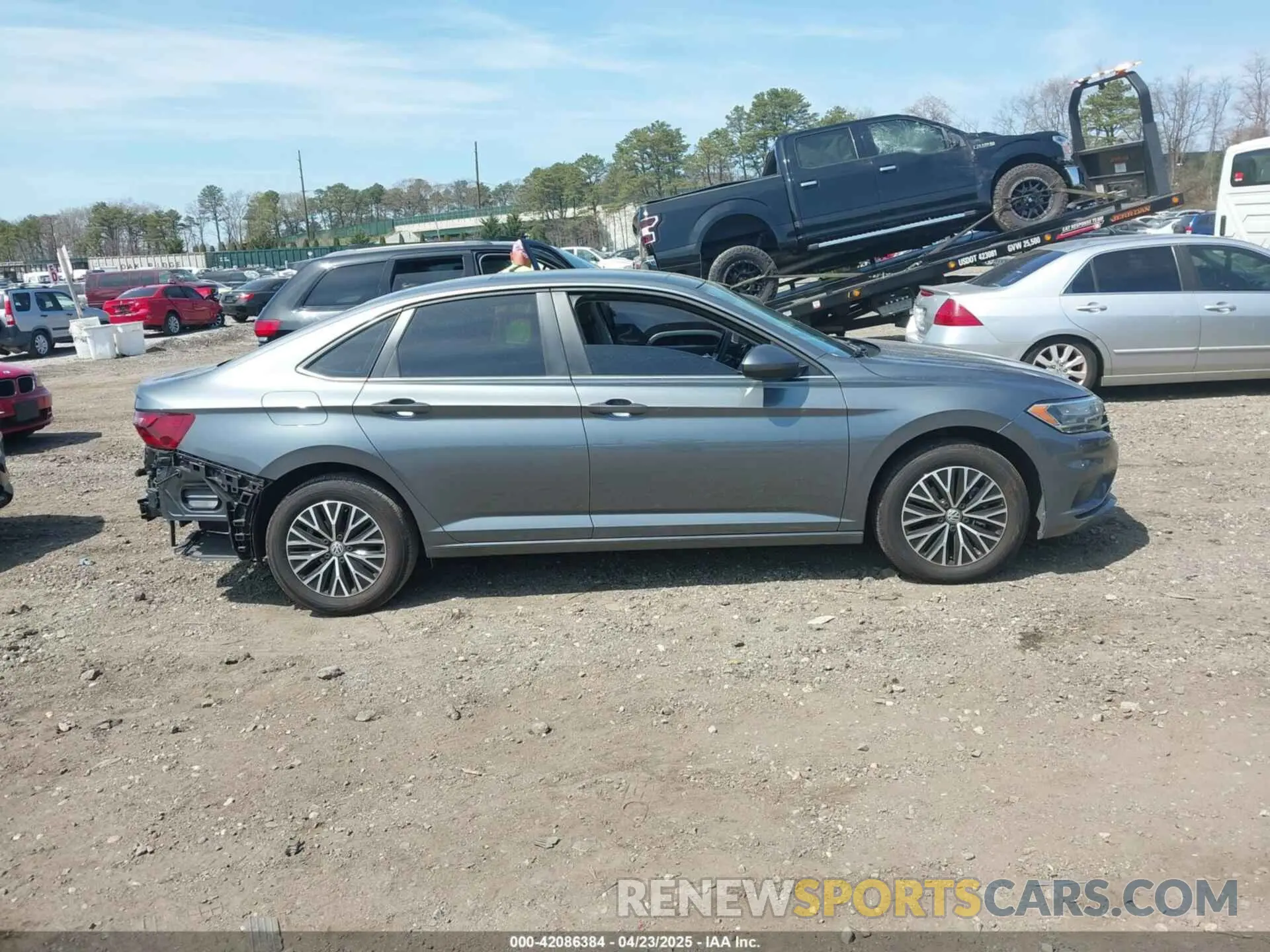 13 Photograph of a damaged car 3VWC57BU3MM015745 VOLKSWAGEN JETTA 2021